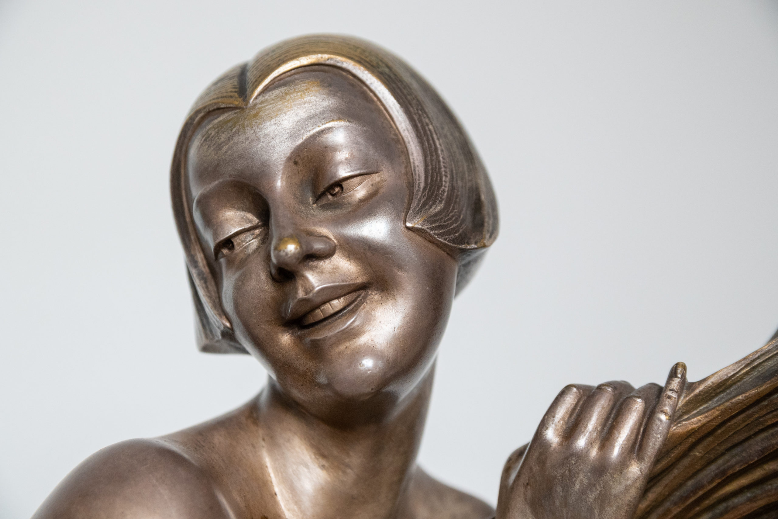 Armand-godard-sculpture-bronze-argenté-art-deco-XXe-france-aurore-morisse-affaire-conclue-antiquaire-liege-belgique2