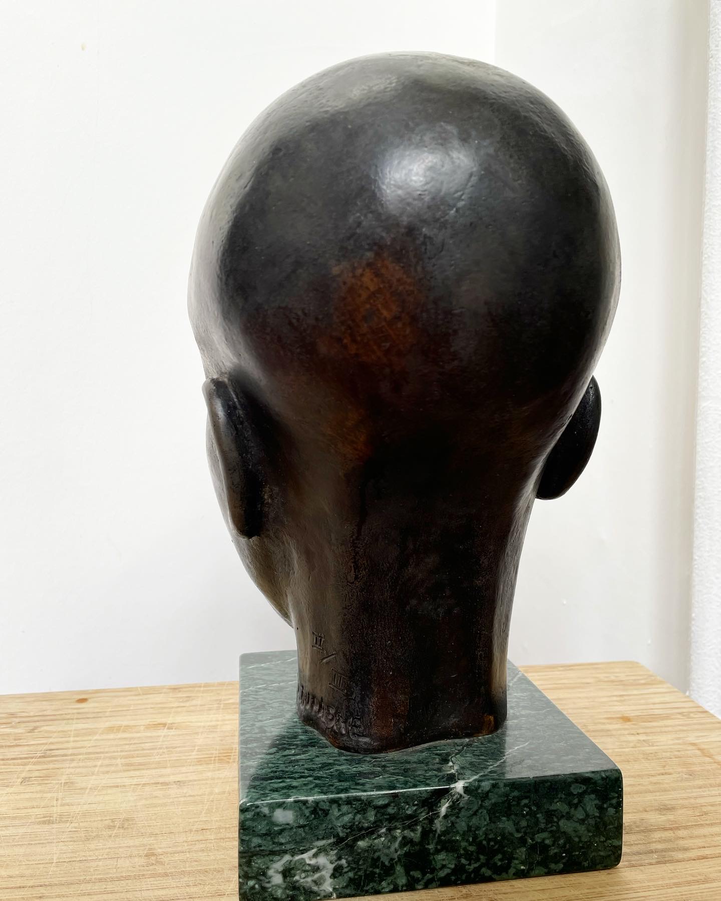 Aurore-Morisse-Arthur-Dupagne-tete-bronze-africain-antiquaire-liège-sculpteur-artiste-belge-xxe5