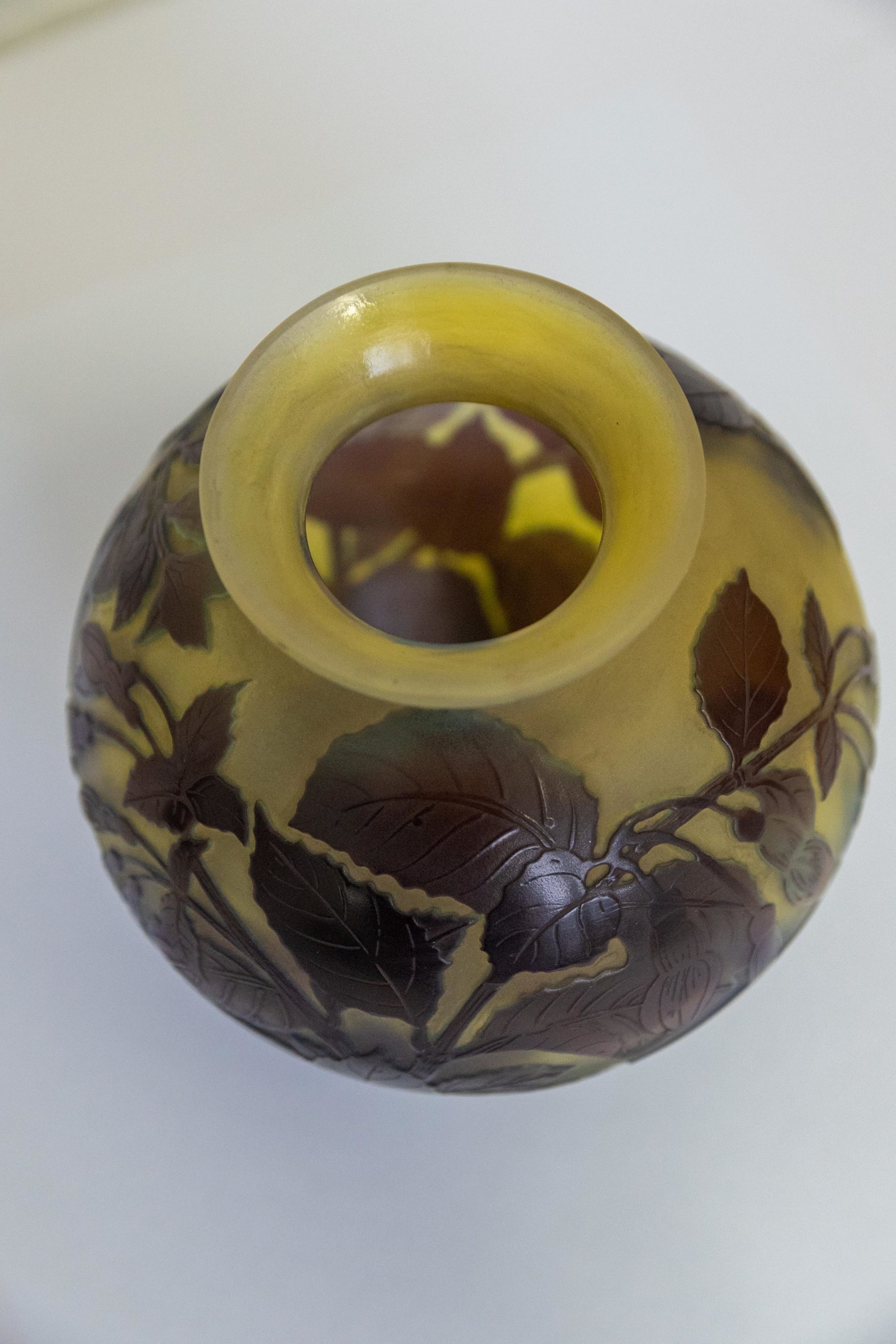 Vase-verrerie-nancy-art-nouveau-Emile-gallé-vase-gallé-authentique-signature-antiquaire-aurore-morisse-auroremorisse-affaire-conclue-liège-paris-antiquités3