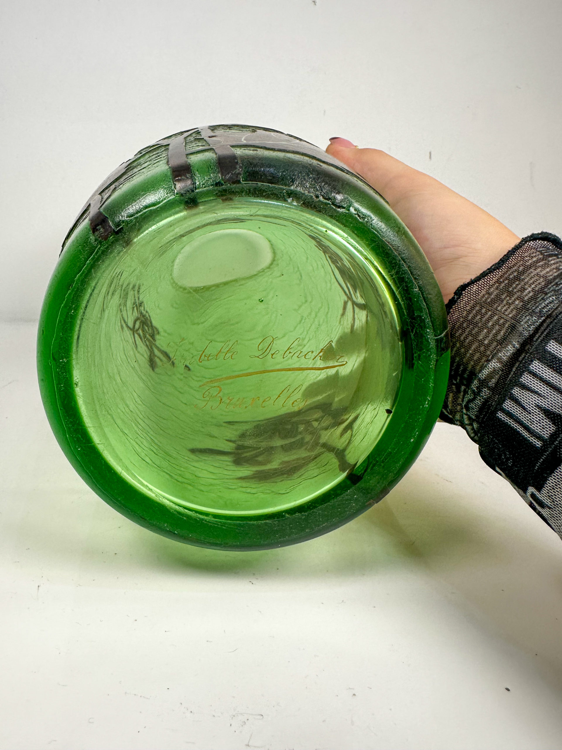 IMG_9841aurore morisse affaire conclue vase verrerie gallé isabelle debacker bruxelles nouveau belgique rare vert fleurs collection investissement