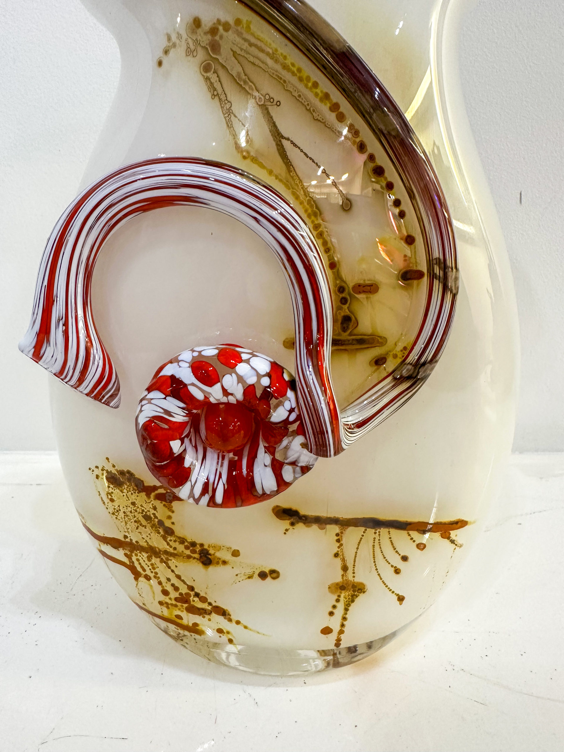 IMG_0346aurore morisse affaire conclue louis leloup verrerie vase blanc overlay décoration val saint lambert liège belgique 20e siècle décoration collectionneur occasion