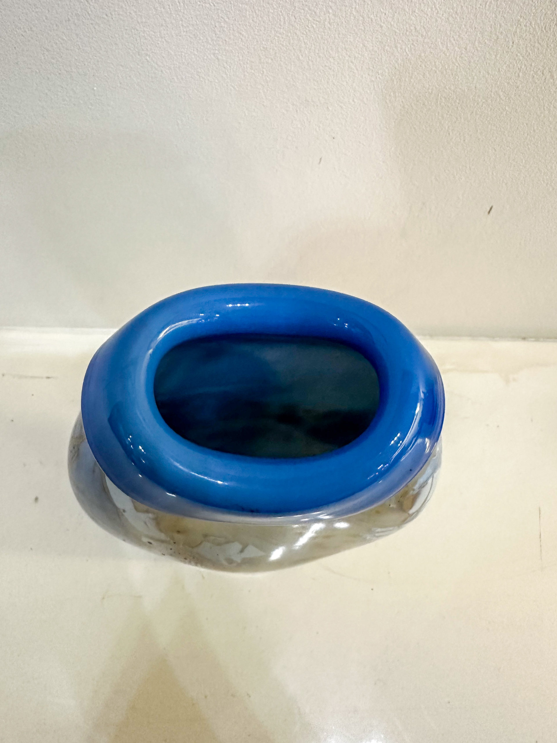 IMG_0367aurore morisse affaire conclue louis leloup verrerie vase bleu doré décoration val saint lambert liège belgique 20e siècle décoration collectionneur occasion