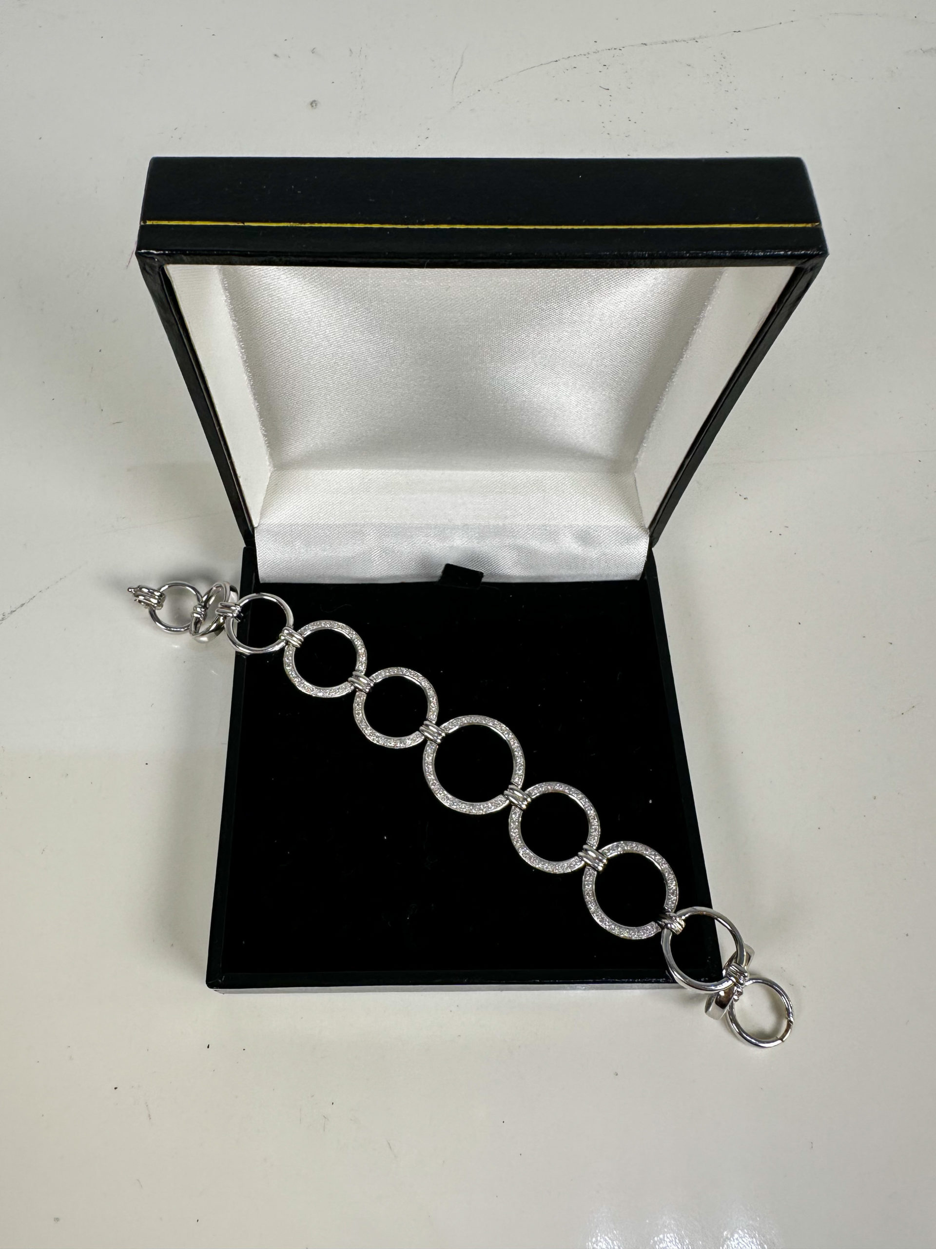 Bijoux• Bracelet or et diamants