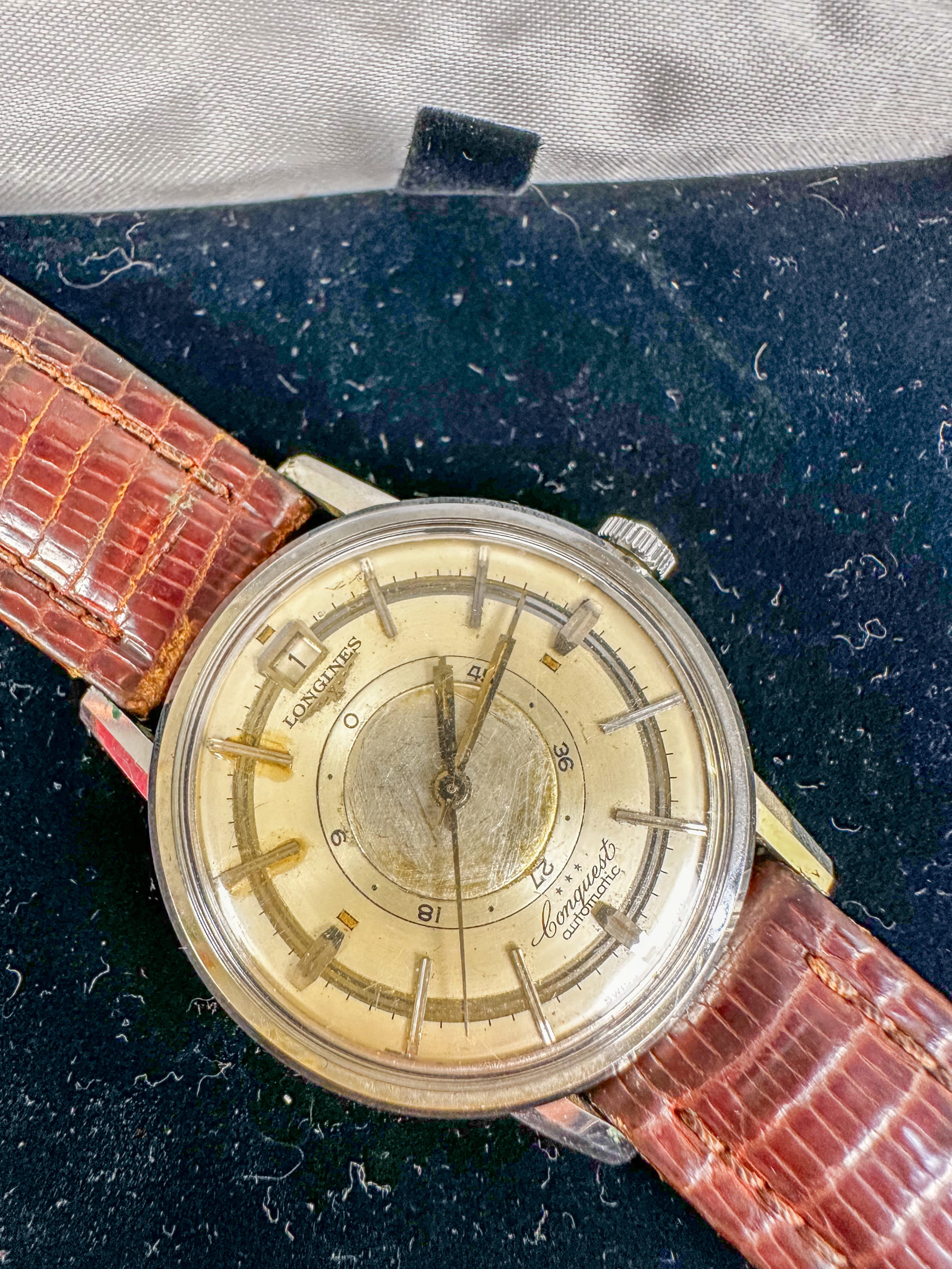IMG_9981aurore morisse affaire conclue bijoux montre longines conquest rare automatique suisse 34mm seconde main vintage occassion collectionneur