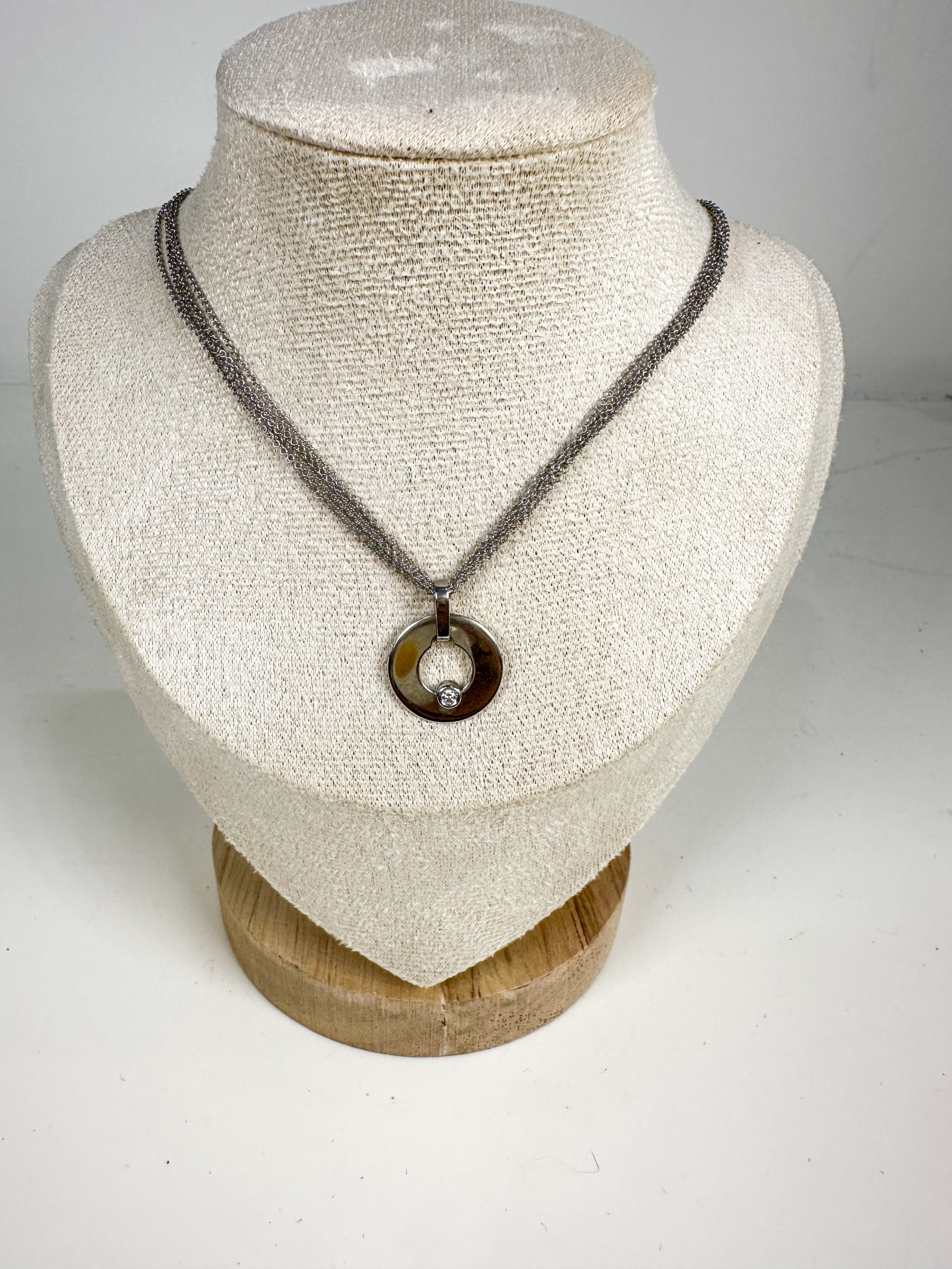 Bijoux• Pendentif Dinh Van