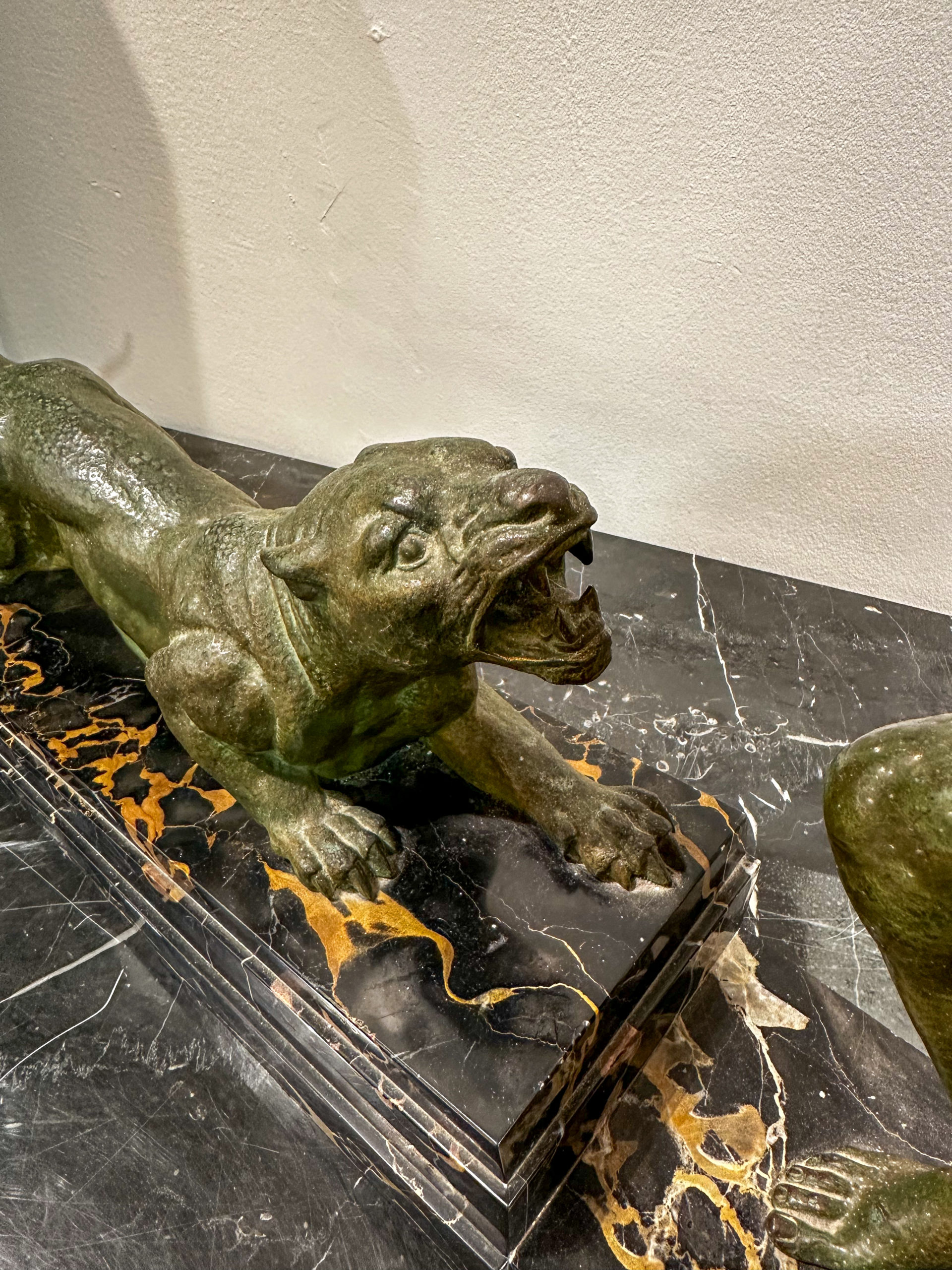 IMG_1144aurore morisse affaire conclue sculpture bronze chiparus art deco chasseur panthère années 30 20e siècle homme