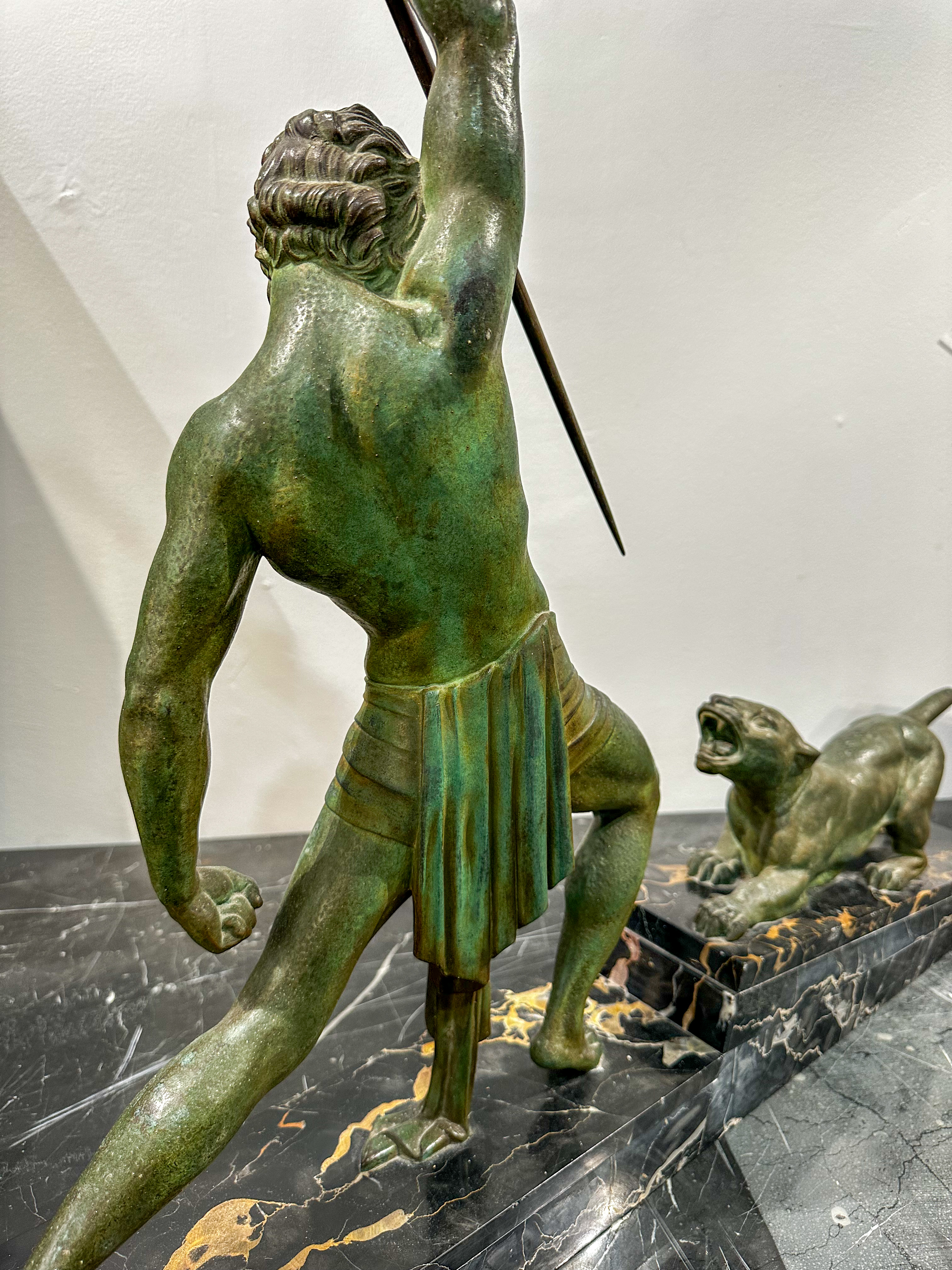 IMG_1146aurore morisse affaire conclue sculpture bronze chiparus art deco chasseur panthère années 30 20e siècle homme