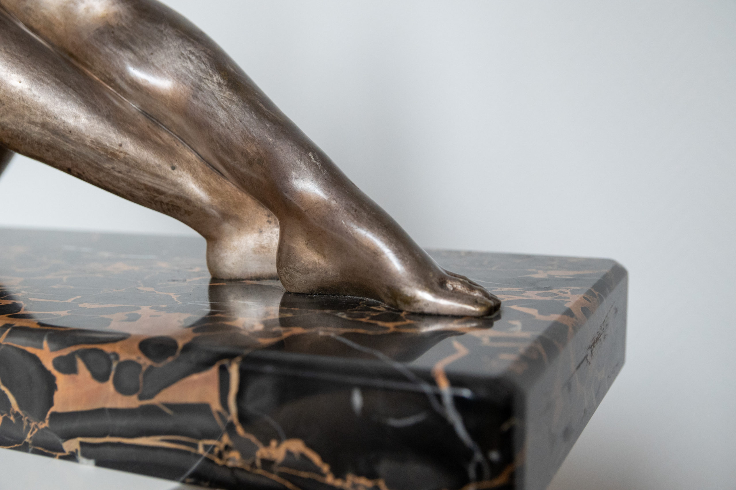 Armand-godard-sculpture-bronze-argenté-art-deco-XXe-france-aurore-morisse-affaire-conclue-antiquaire-liege-belgique5