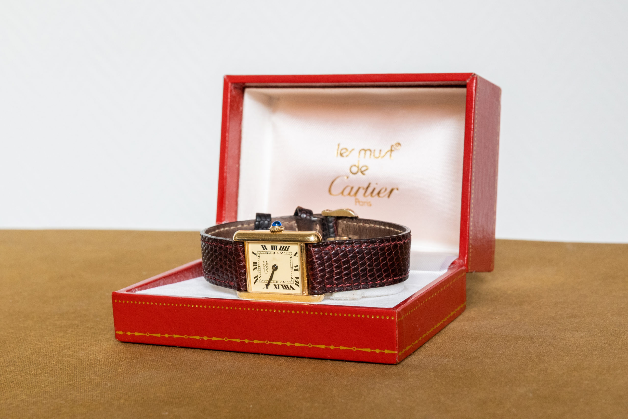 Cartier-montre-tank-Aurore-morisse-antiquaire-liège-affaire-conclue2
