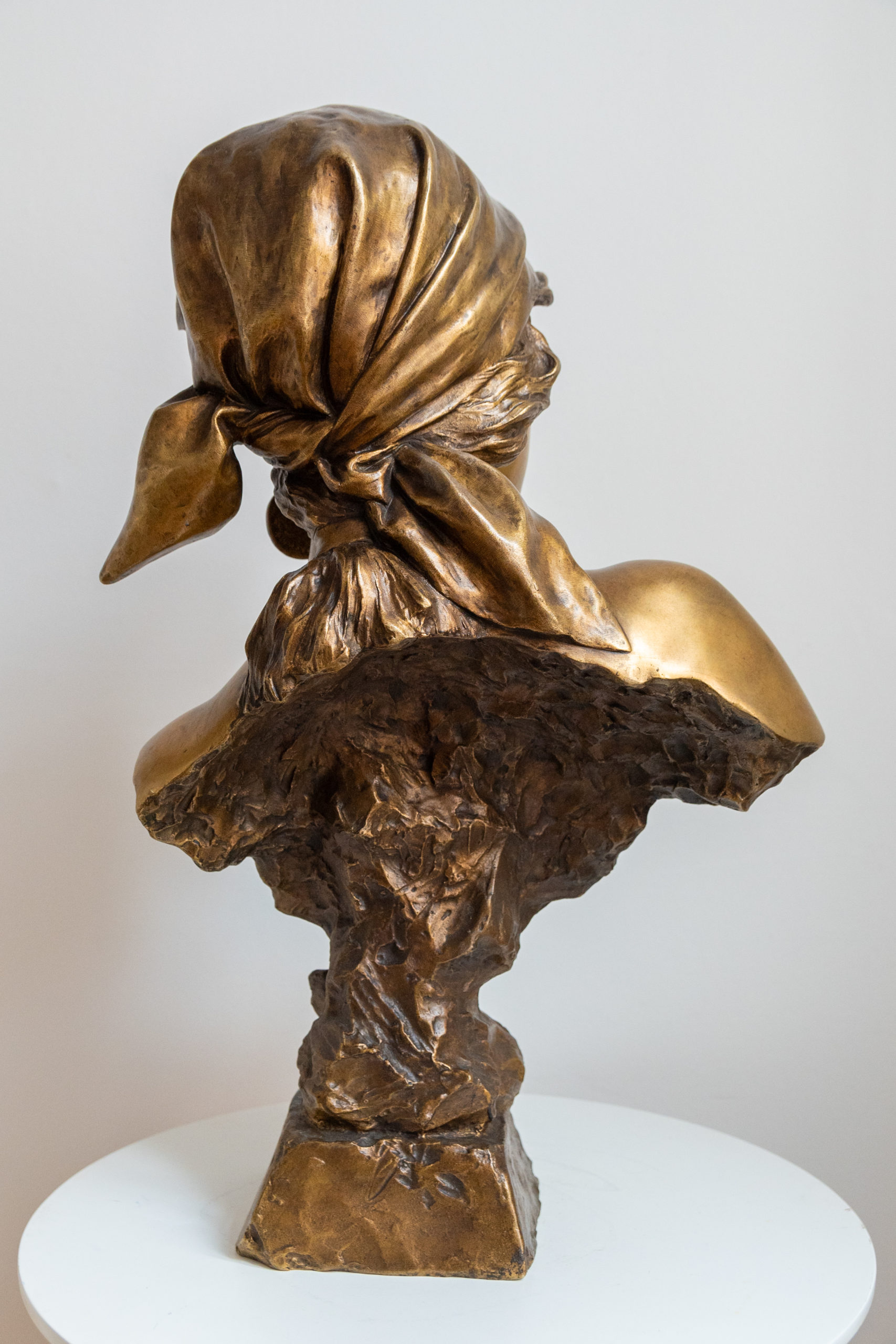 Emmanuel-villanis-la-bohème-bronze-doré-XIXe-XXE-objet-ancien-antiquité-aurore-morisse6