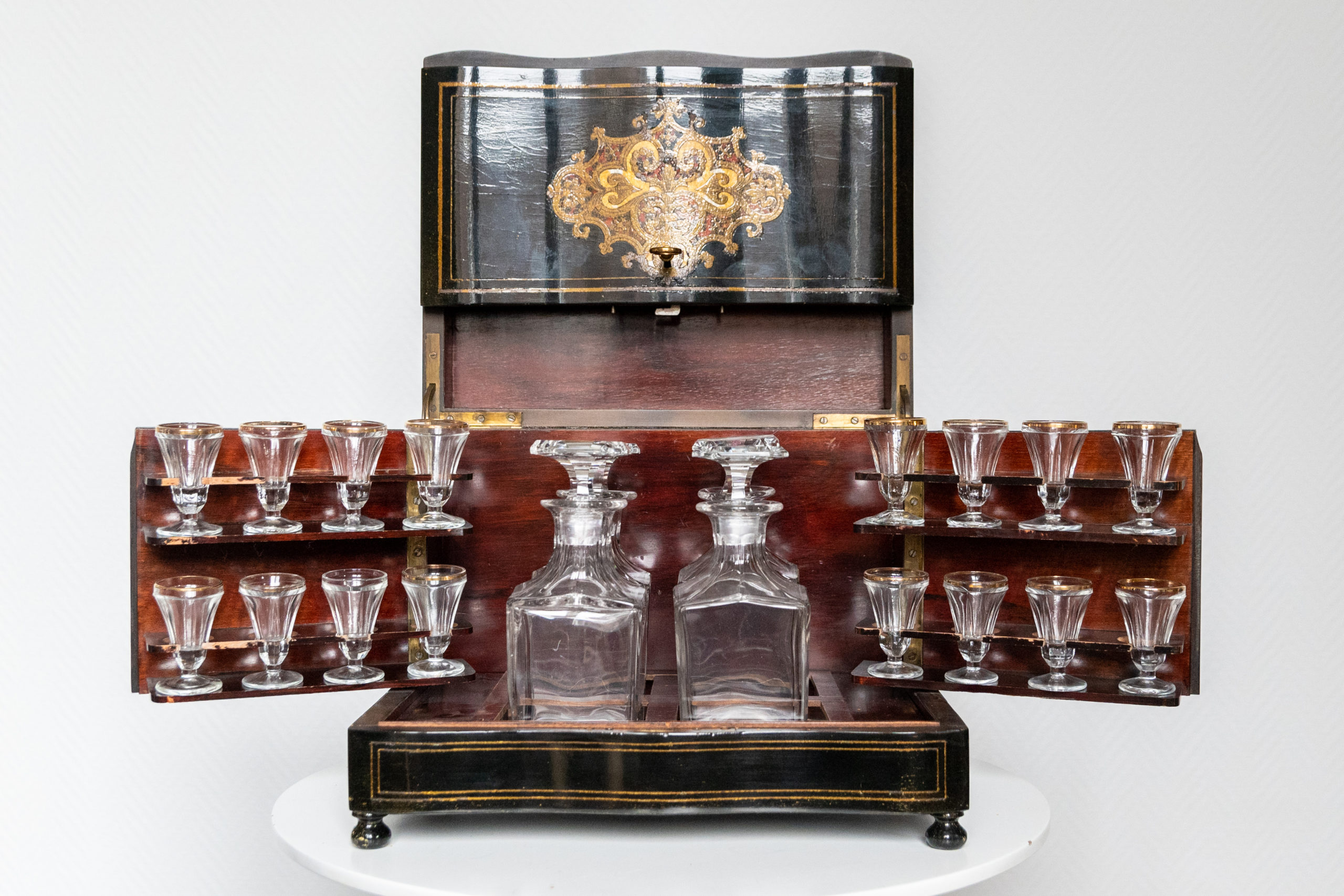Cave à liqueurs de marine époque XIXe siècle | Galerie Lauretta