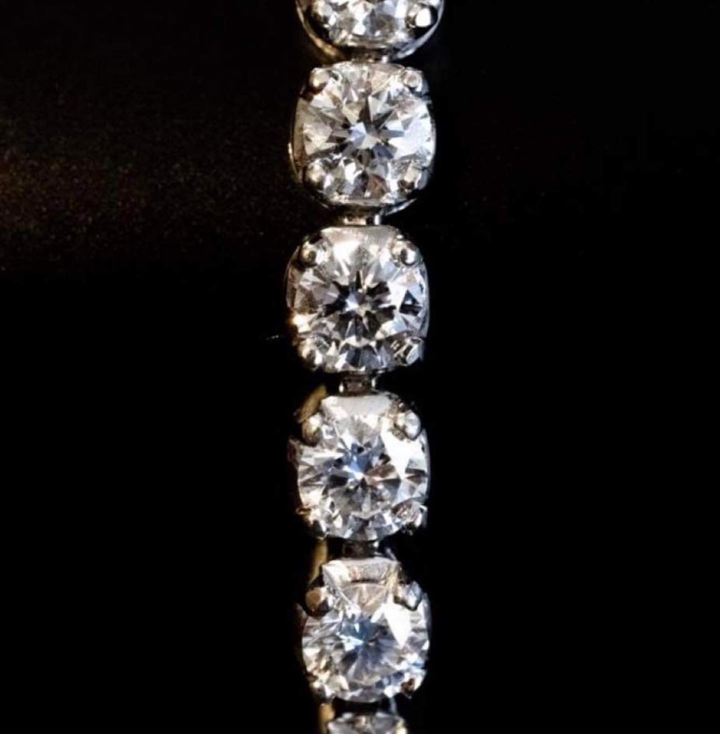 Aurore-Morisse-affaire-conclue-antiquaire-liège-bracelet-or-diamants1