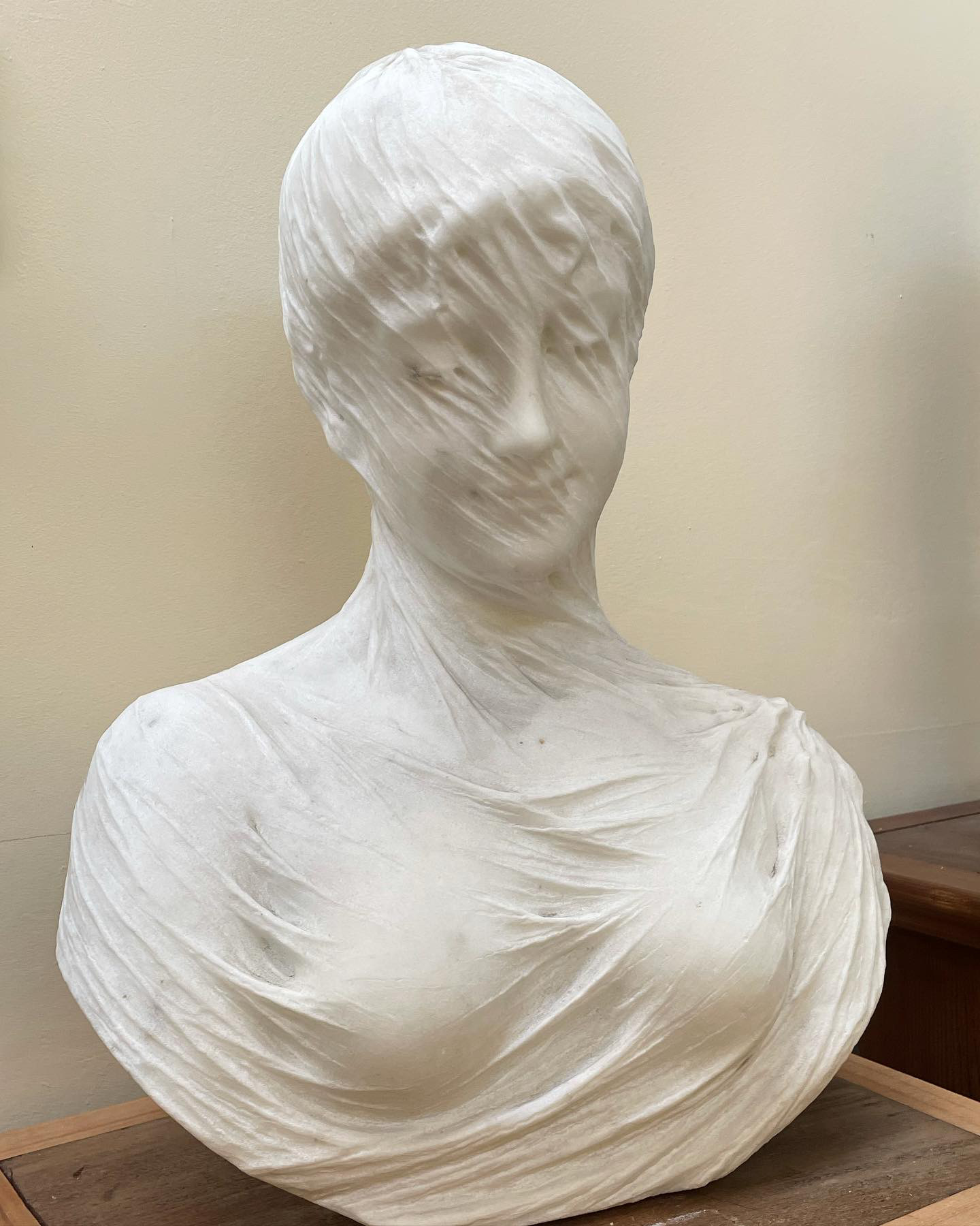Cesare-lapini-buste-albâtre-italie-xixe-femme-buste-voile-veiled-maiden-1890-italie-aurore-morisse-affaire-conclue5
