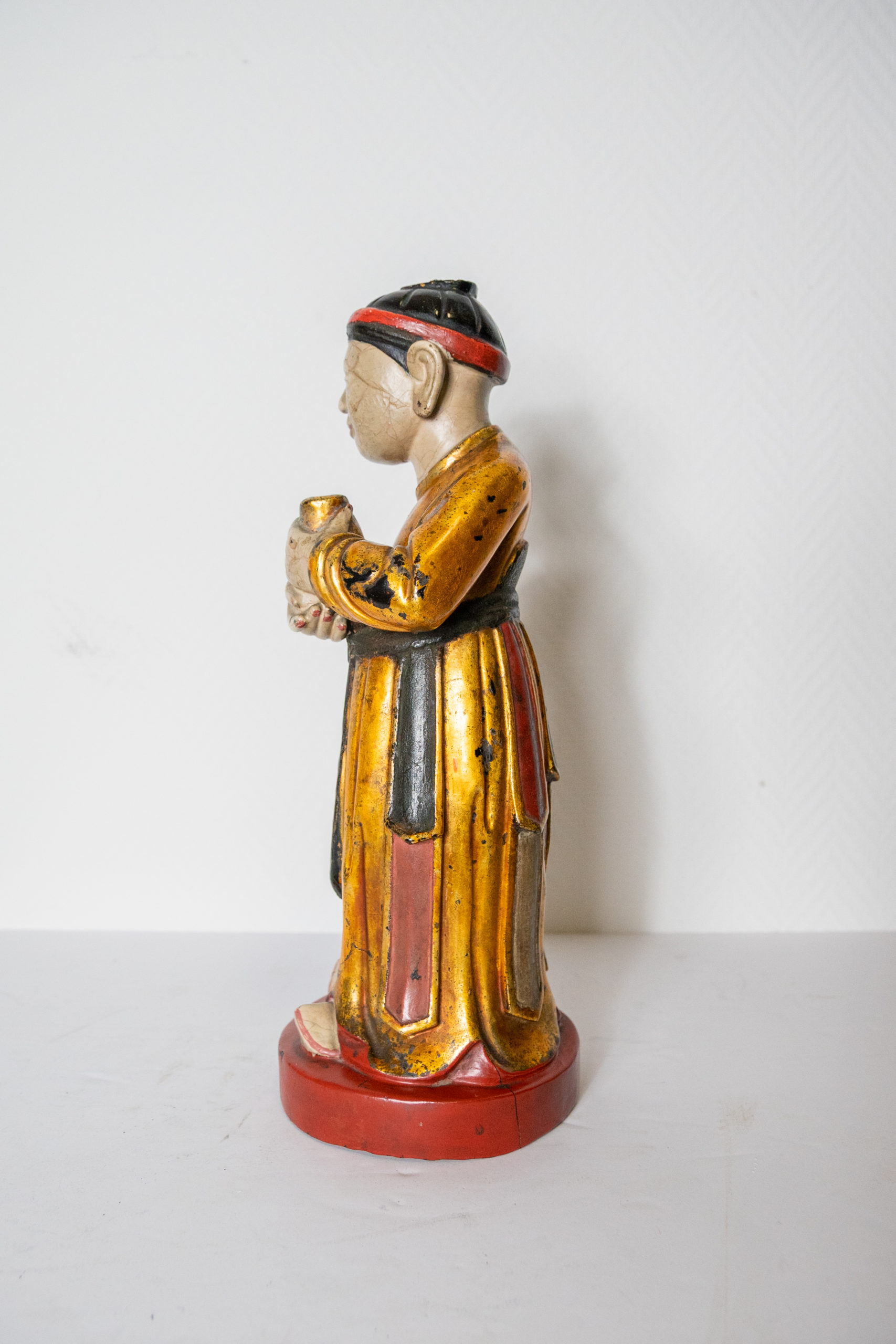 Aurore-morisse-acheteur-affaire-conclue-antiquaire-paris-liège-art-expertise-estimation-ojet-antiquités-sculpture-bois-moine-taoiste-XIXe-bois-doré-tibet-vietnam5