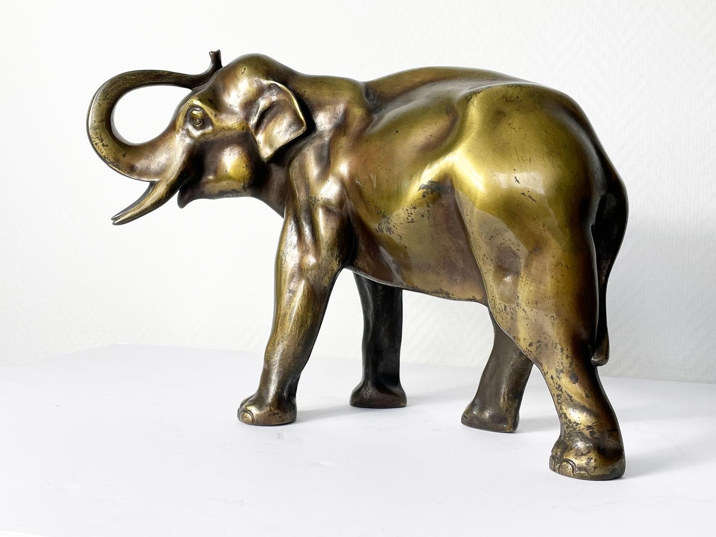 Elephant-sculpture-animalière-bronze-doré-xixe-xxe-aurore-morisse-affaire-conclue-chestret5-liège-paris1