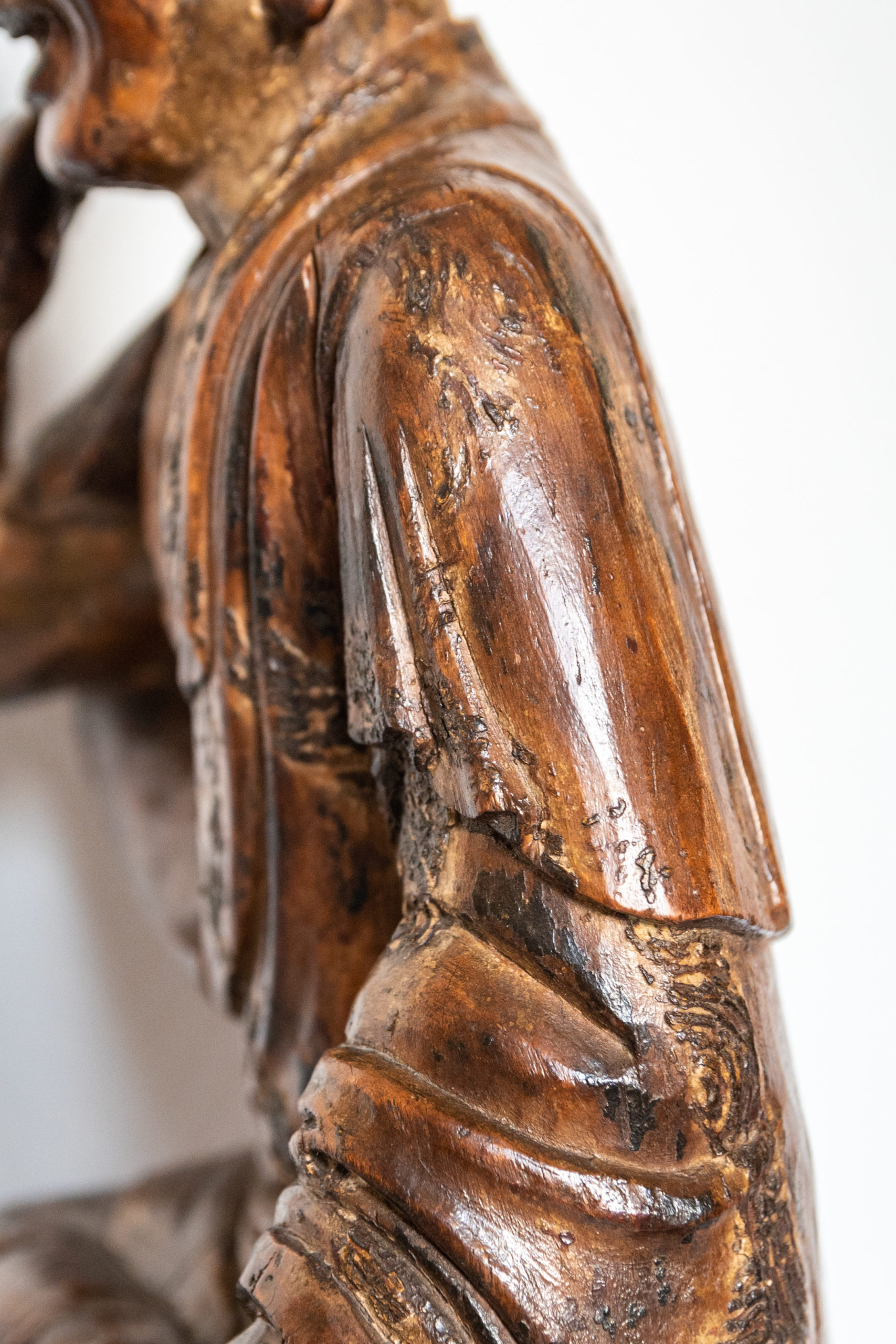 Sculpture-bois-art-asie-ming-moine-aurore-morisse-affaire-conclue-chine-objet-antiquité-antiquaire-liège-chestret510