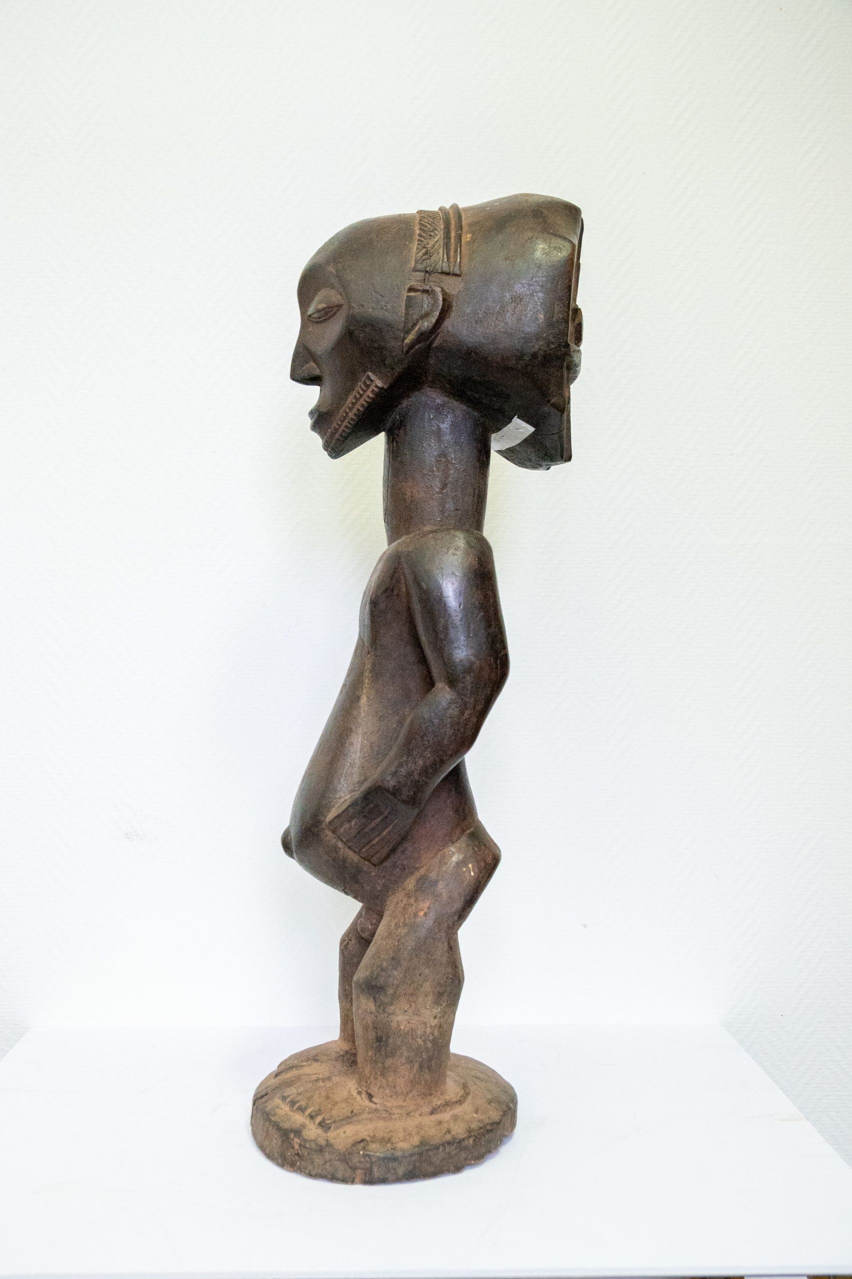sculpture-africaine-hemba-singiti-niebo-luika-république-démocratique-congo-art-primitif-collection-lusingiti-aurore-morisse-affaire-conclue-antiquaité-antiquaire-paris-liège8