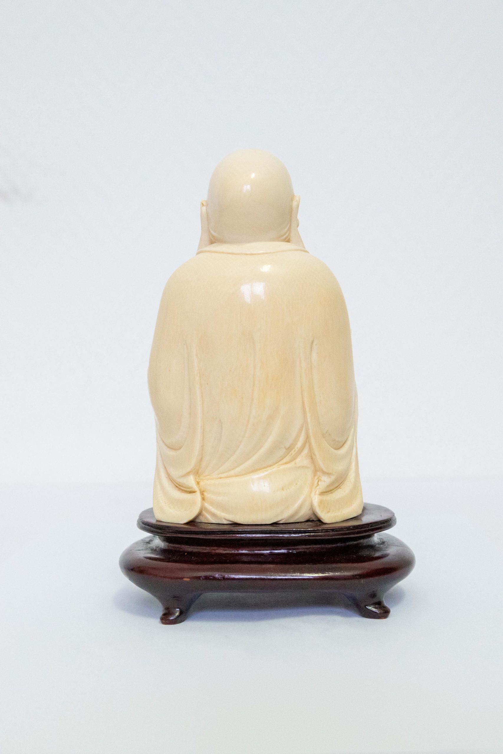 Sculpture-asiatique-bouddha-XIXe-1900-aurore-morisse-antiquaire-aurore-morisse-collection-décoration-antiquités-expertise-affaire-conclue13