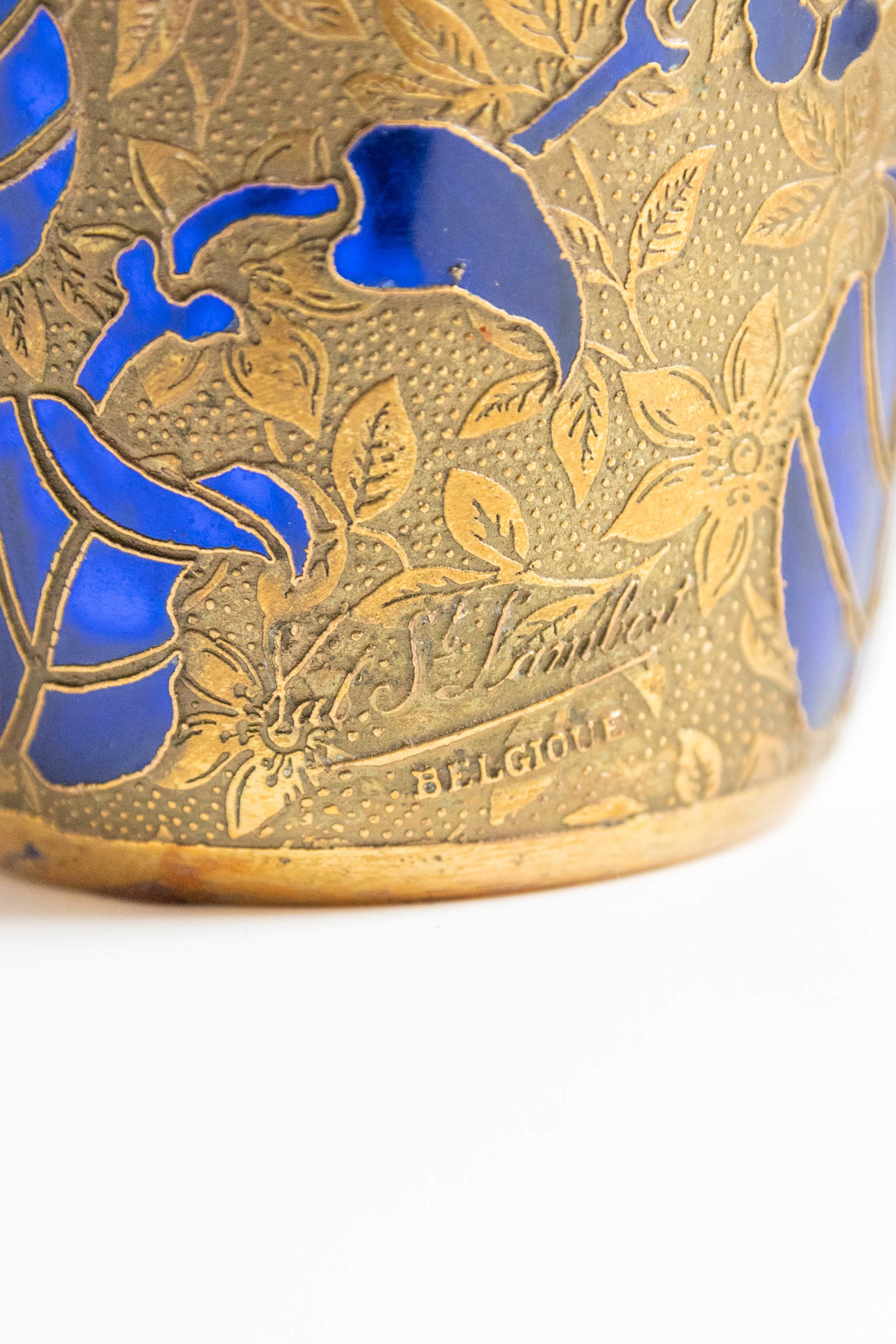 vase-laiton-verre-bleu-signé-val-saint-lambert-léon-ledru-galvanoplastie-antiquaire-expert-liège-paris-aurore-morisse-affaire-conclue-estimation-art-contemporain-objets-anciens82