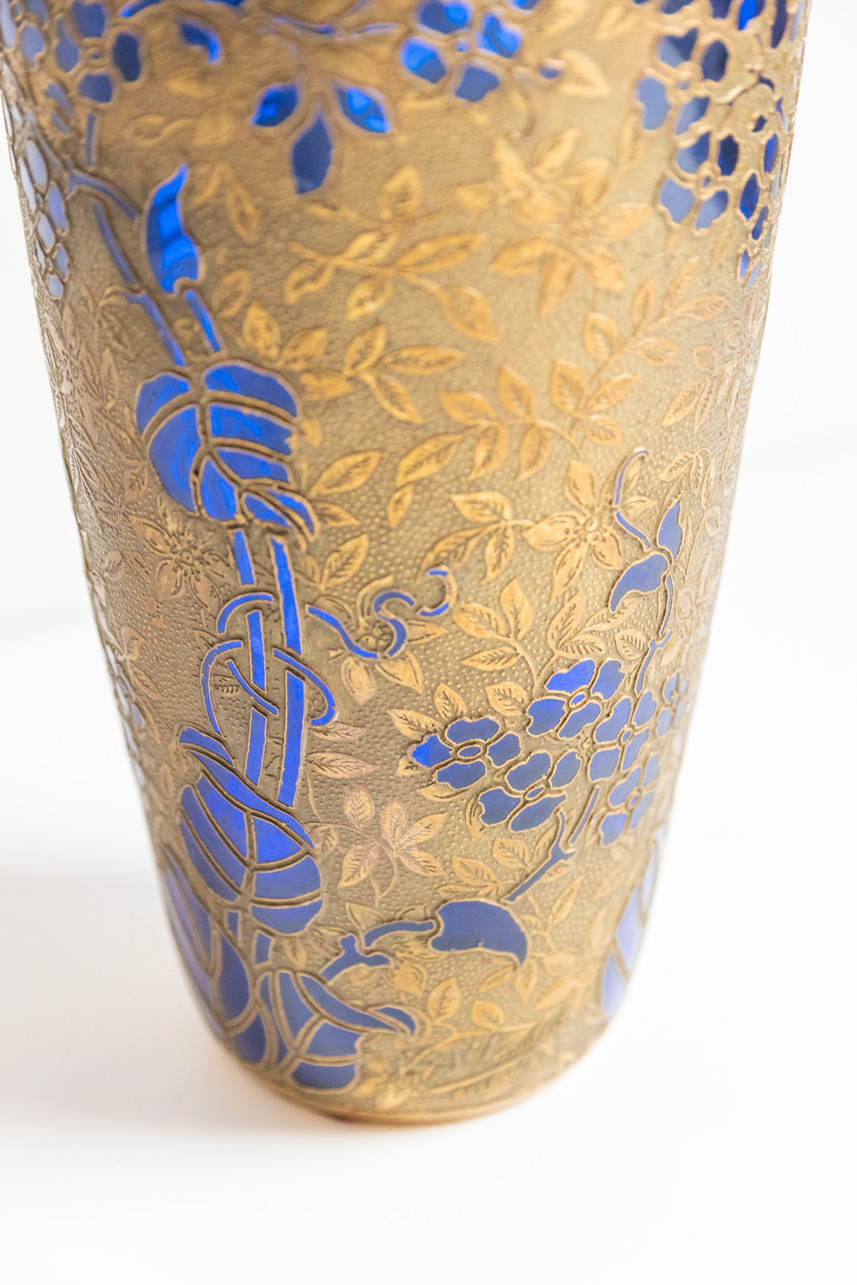 vase-laiton-verre-bleu-signé-val-saint-lambert-léon-ledru-galvanoplastie-antiquaire-expert-liège-paris-aurore-morisse-affaire-conclue-estimation-art-contemporain-objets-anciens84