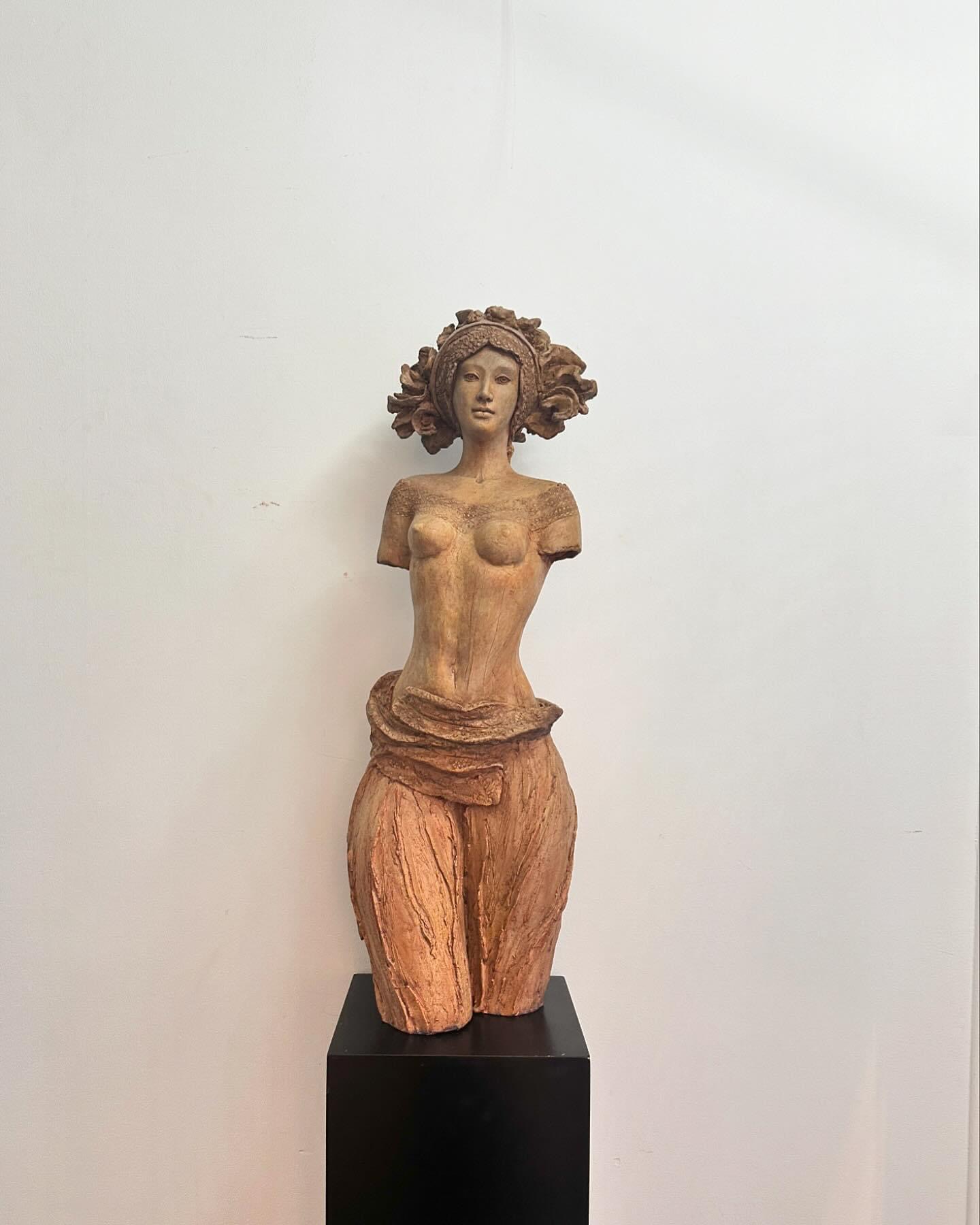 Auroremorisse-art-antiquités-antiquaire-collection-liege-art-affaire-conclue-vintage-sculture-Sonia-Christine-Remy-2