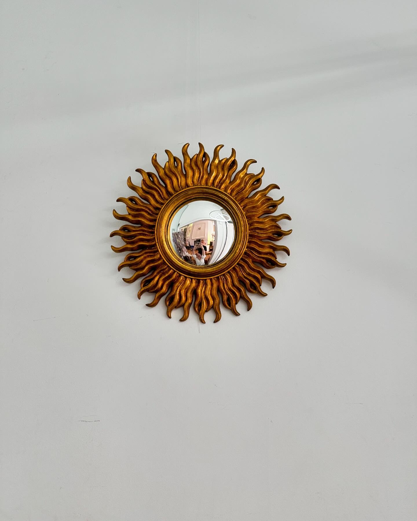 auroremorisse-art-collection-miroir-antiquités-miroirsorciere-miroirsoleil-decoration-antiquites-antiques-liege5