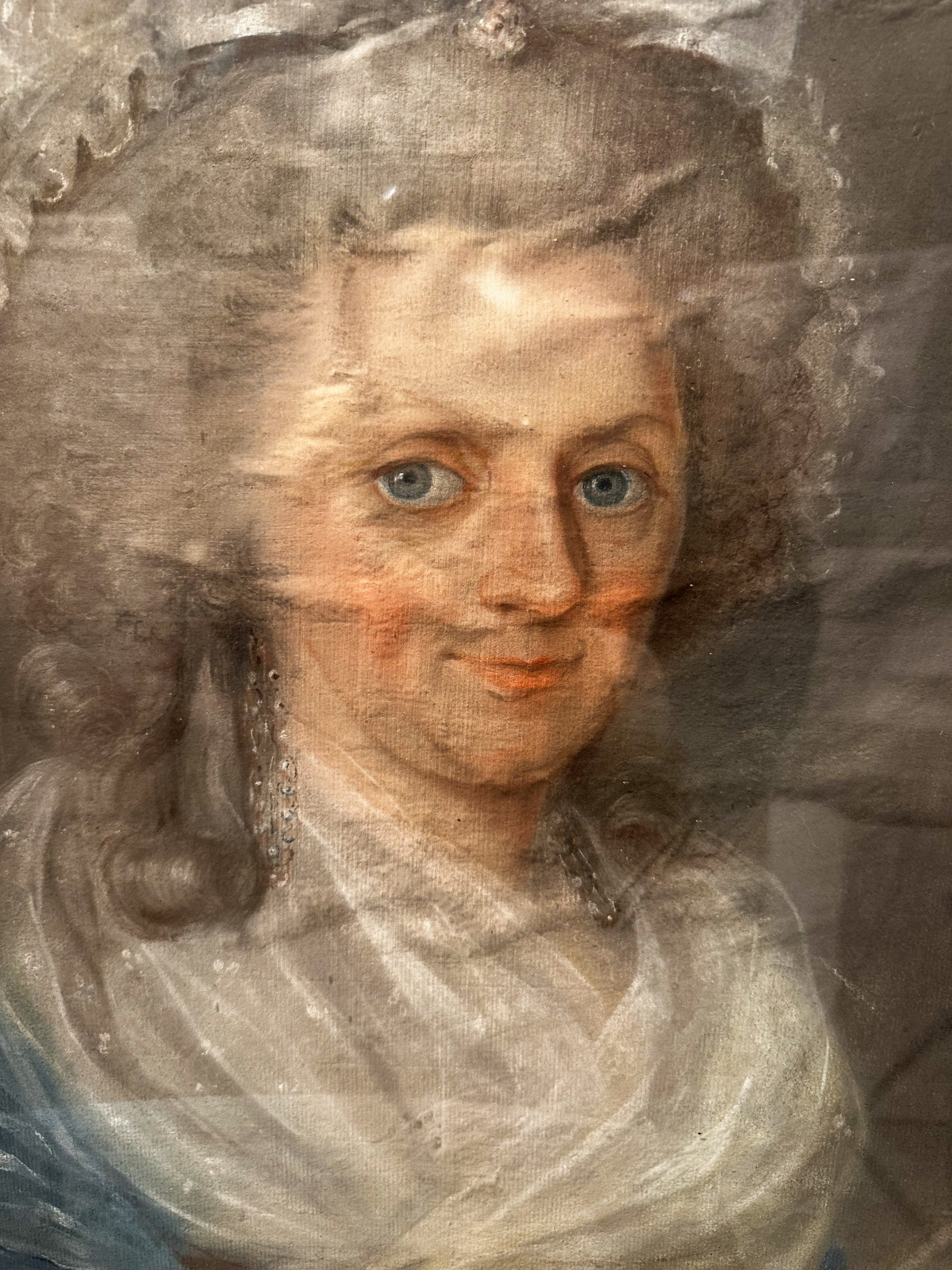 IMG_6802aurore-morisse-affaire-conclue-pastel-portrait-18e-siècle-collectionneur-investissement-papier-à-restaurer-femme-décoration-investissement