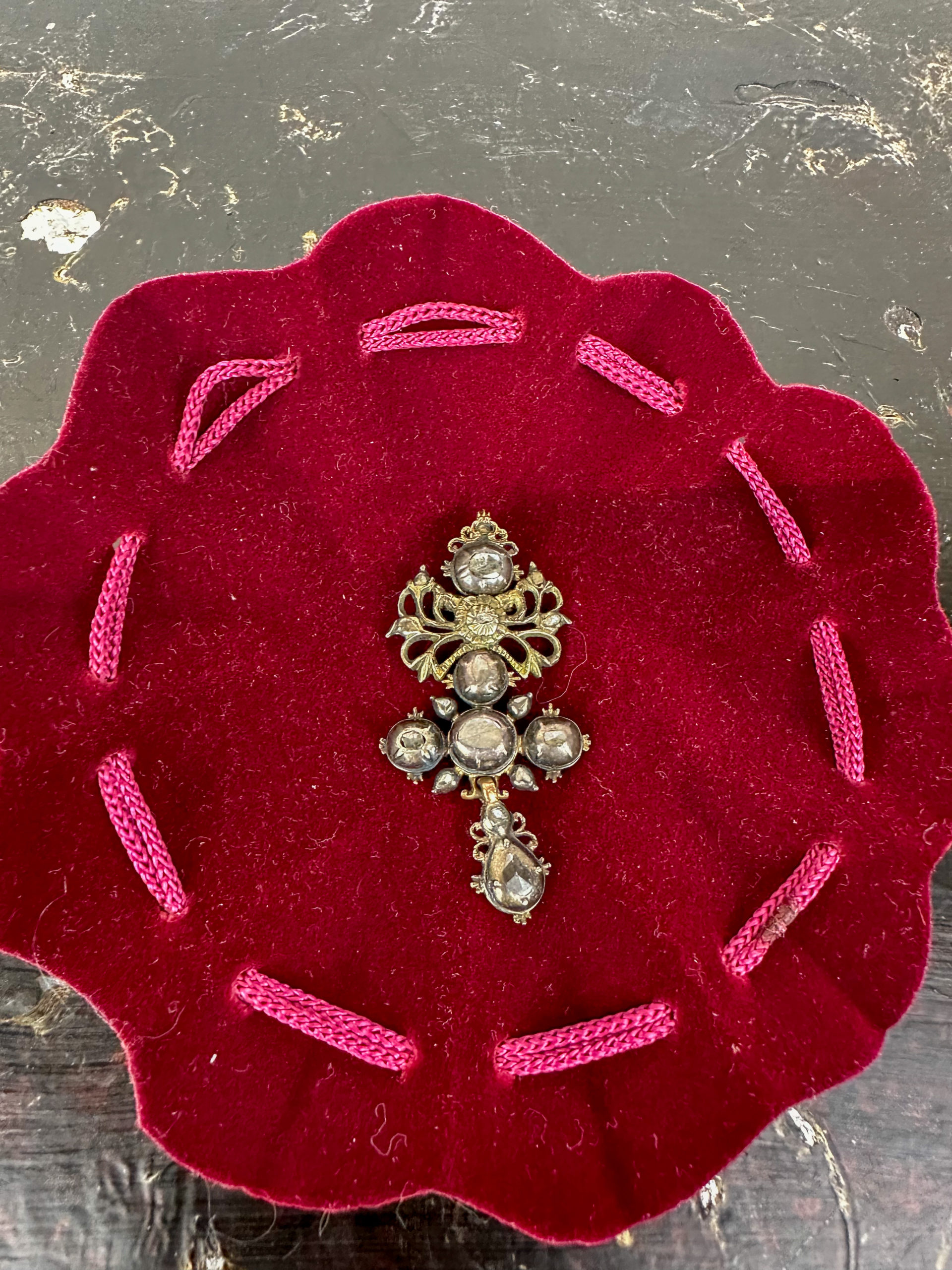 Bijoux• Pendentif 18e siècle