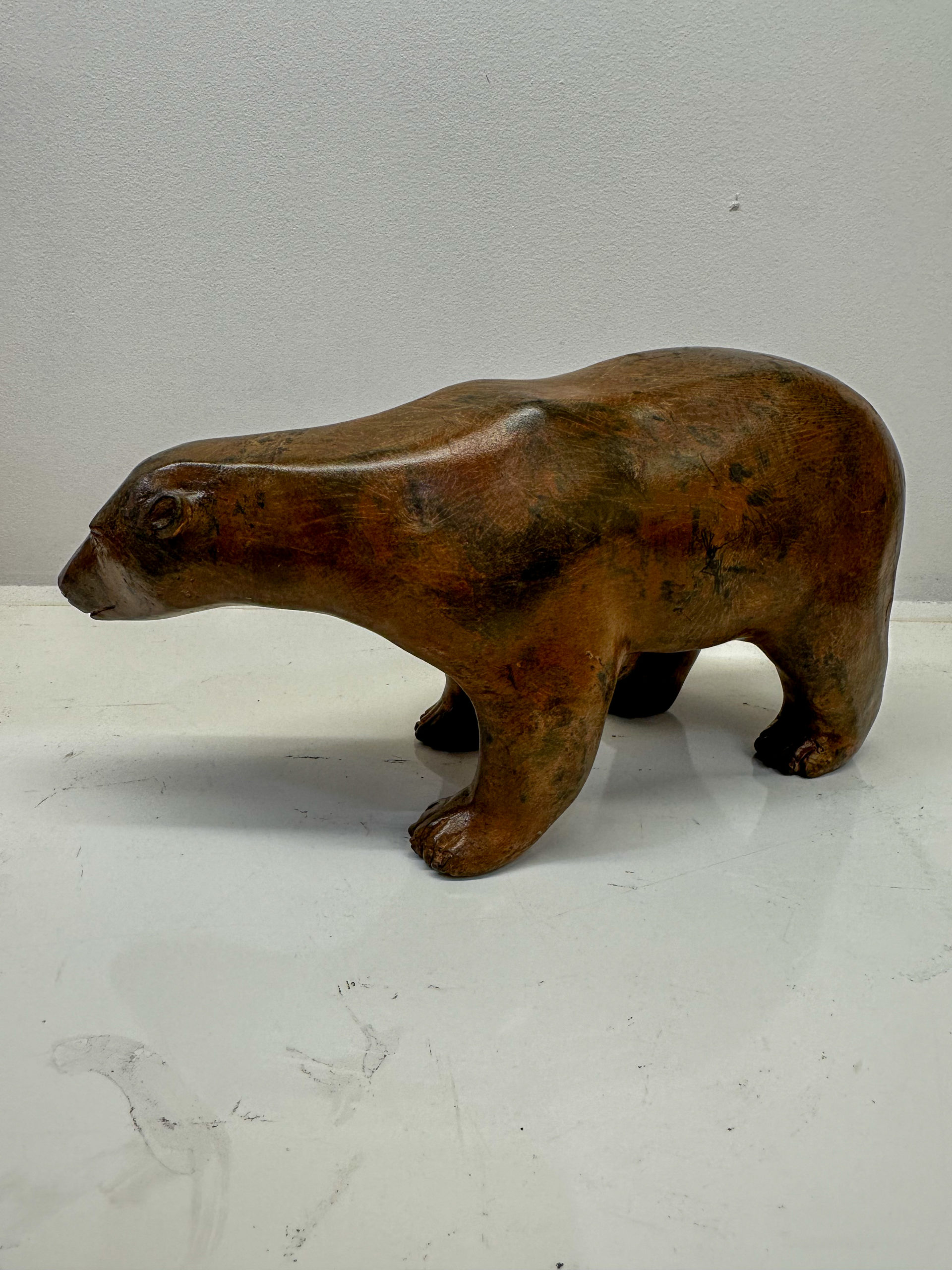IMG_7798aurore-morisse-affaire-conclue-sculpture-bronze-ours-polaire-pierre-chenet-pompon-contemporain-20e-siècle-patine-collectionneur-animal-banquise-moyen-format-investissement