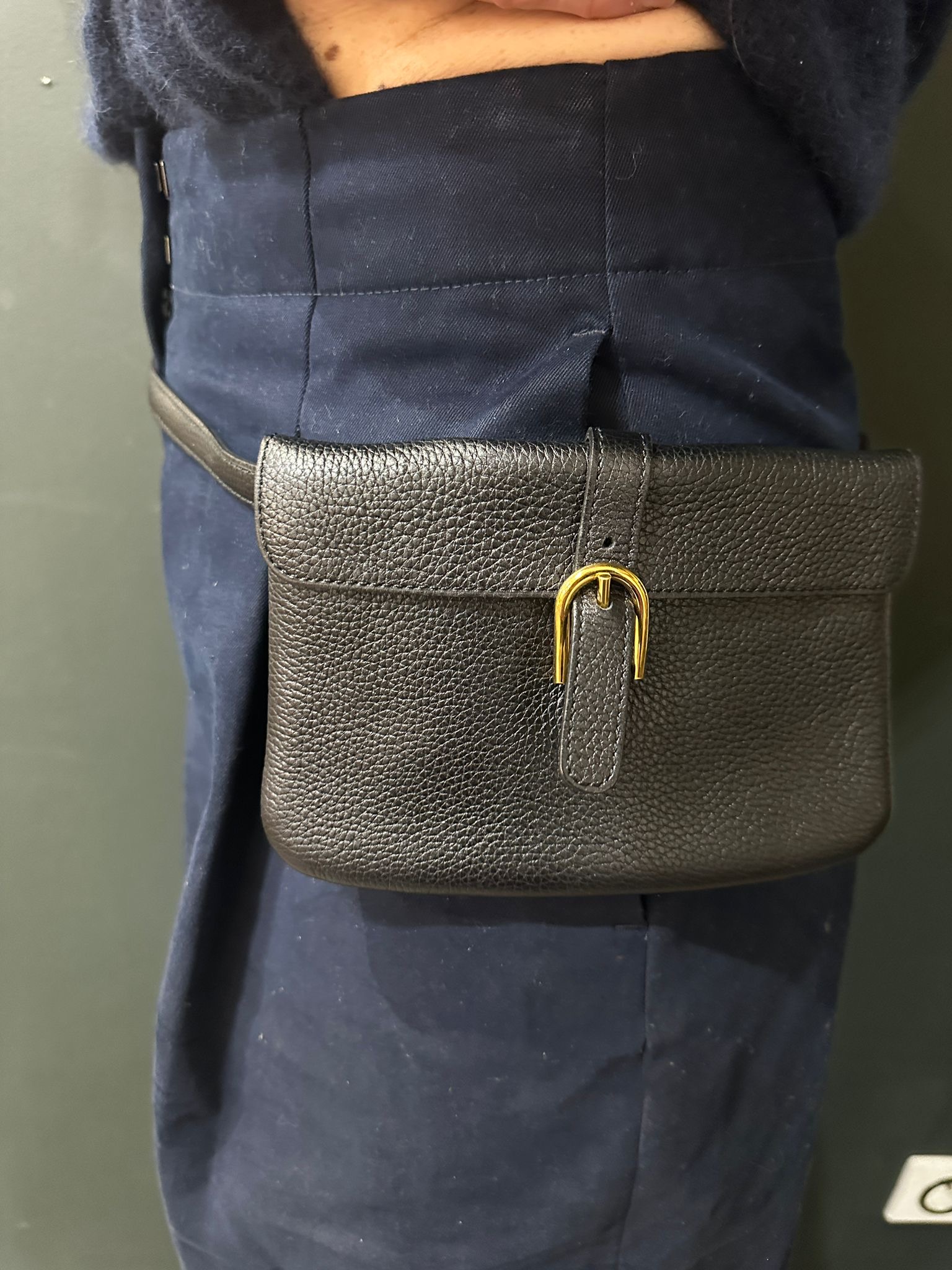 Maroquinerie• Pochette-ceinture Delvaux