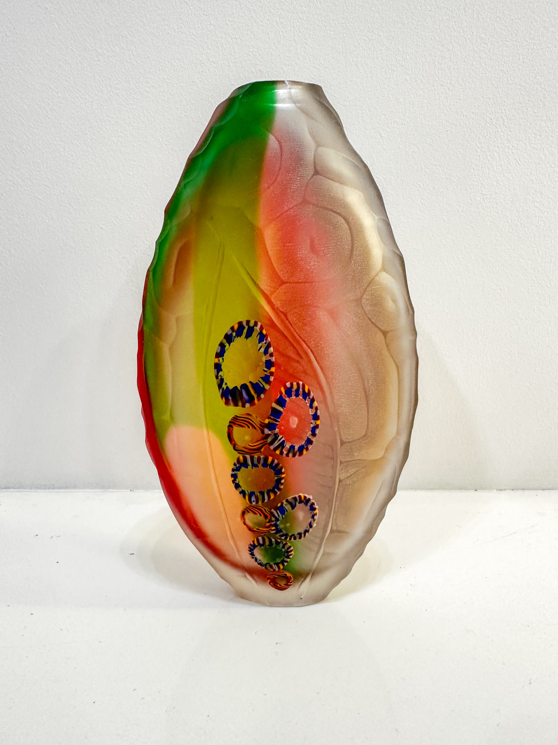 IMG_8225aurore-morisse-affaire-conclue-verrerie-vase-soliflor-davide-salvadore-murano-verre-soufflé-polychrome-jaune-rouge-abstrait-décoration-collectionneur