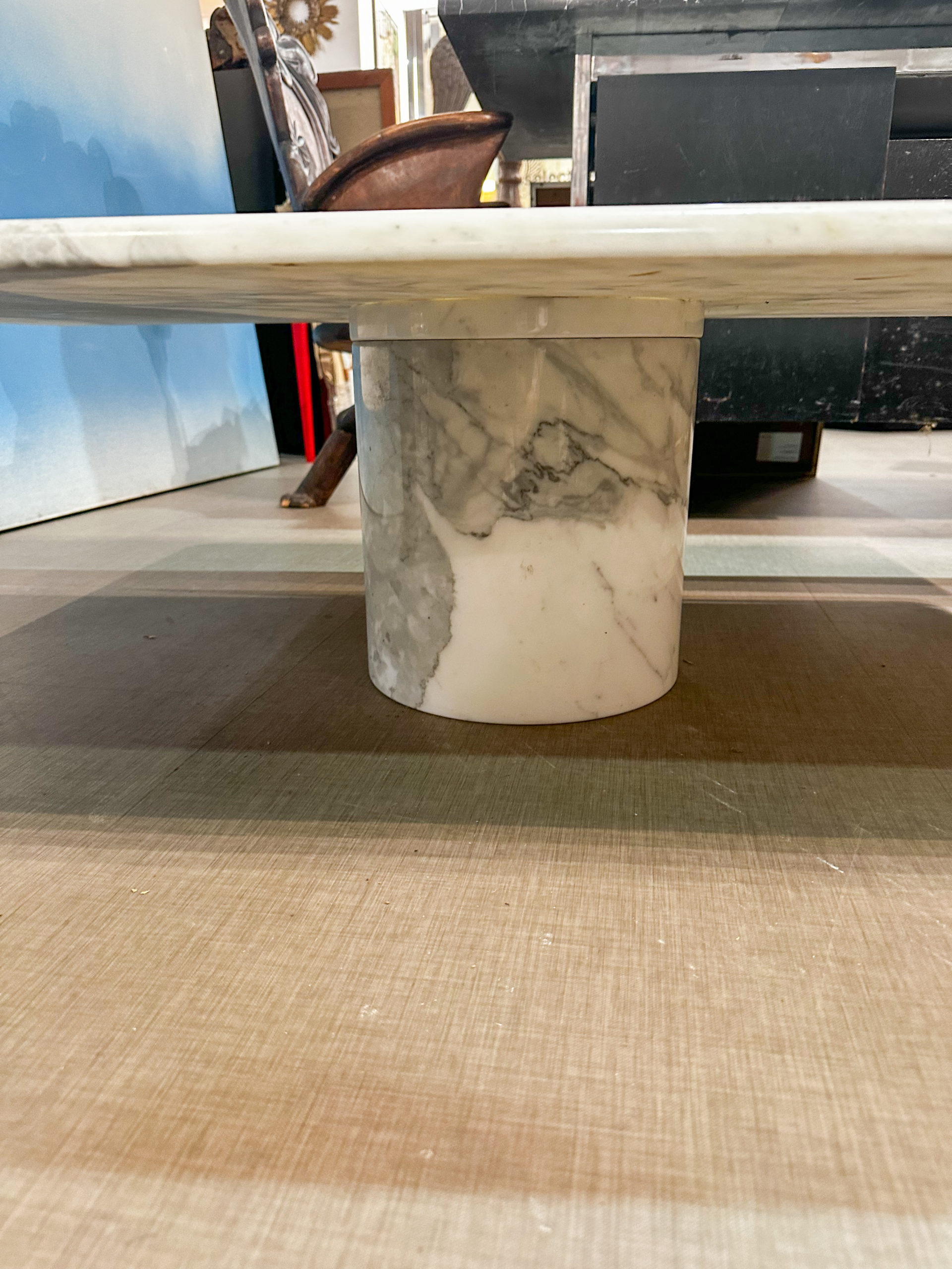 IMG_8409aurore-morisse-affaire-conclue-table-marbre-salon-ligne-roset-design-années-80-décoration-investissement