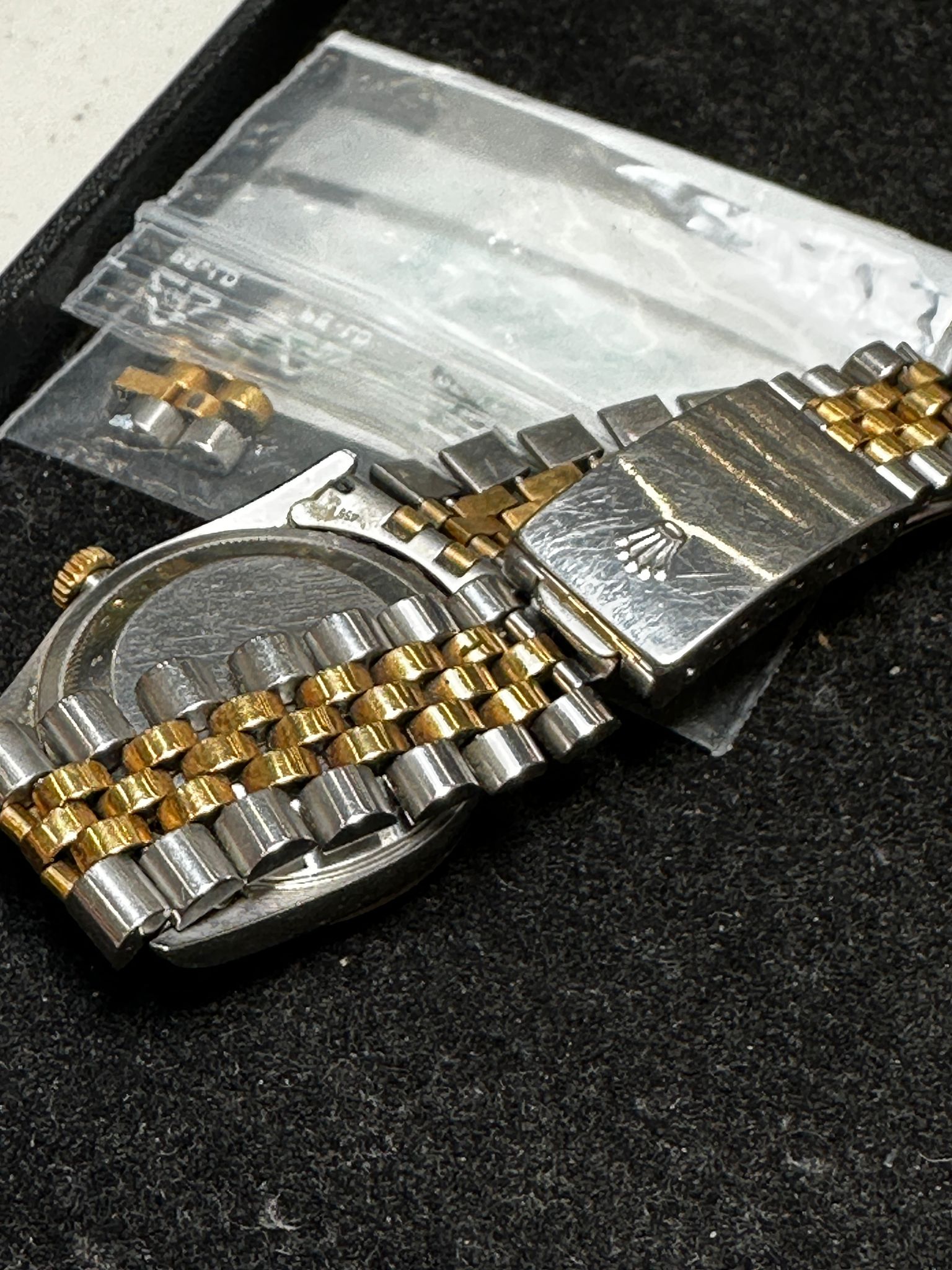 9ea8df51-2547-475f-b12e-707ab373960aaurore-morisse-affaire-conclue-rolex-montre-luxe-datejust-seconde-main-collectionneur-investissement-horlogerie-suisse-unisexe