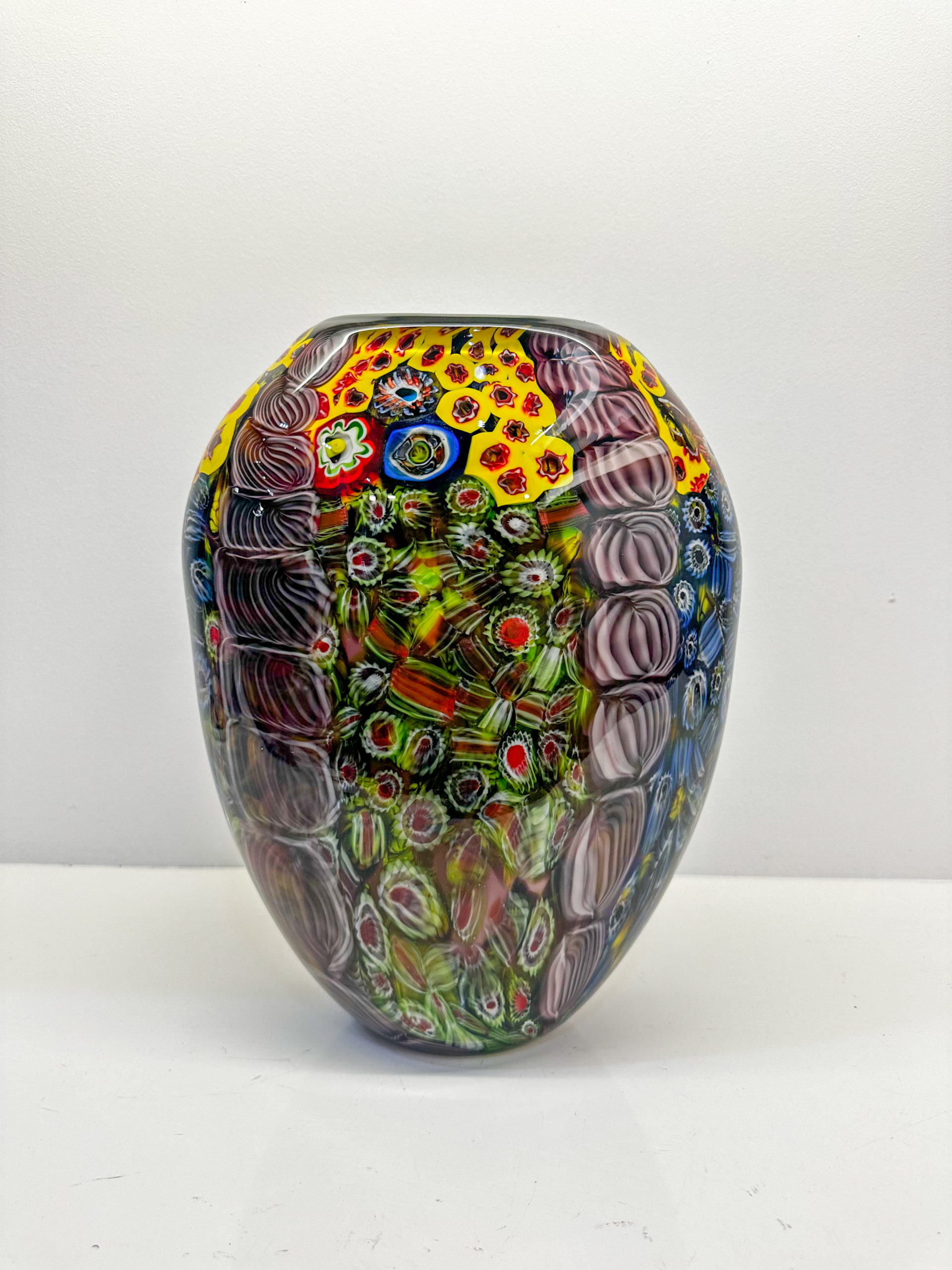 IMG_9005aurore-morisse-affaire-conclue-vase-murano-verrerie-millefiori-décoration-fleurs-venise-italie-collectionneur