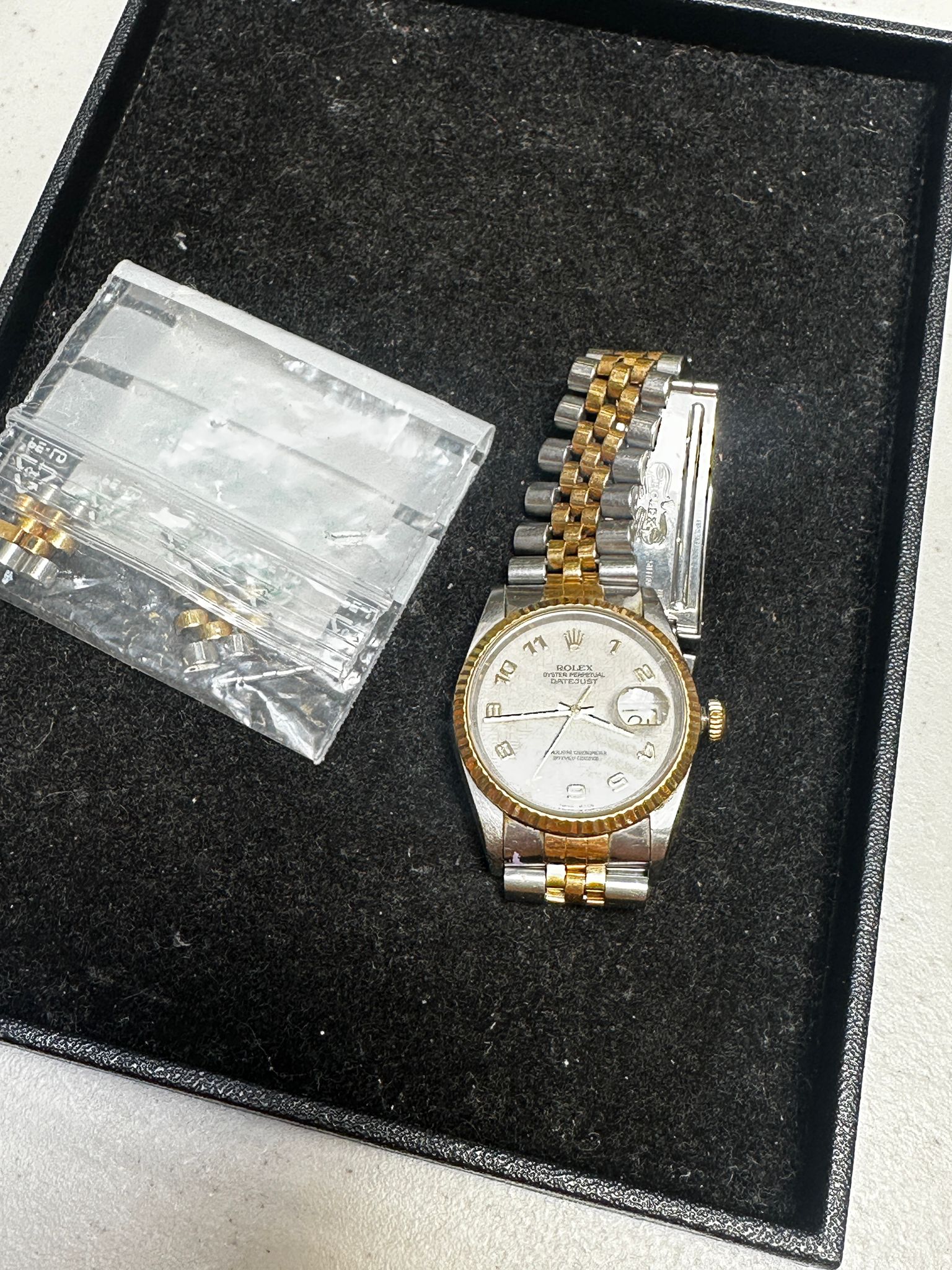 dacb42c6-dabb-4341-be63-a88c9d39cc19aurore-morisse-affaire-conclue-rolex-montre-luxe-datejust-seconde-main-collectionneur-investissement-horlogerie-suisse-unisexe
