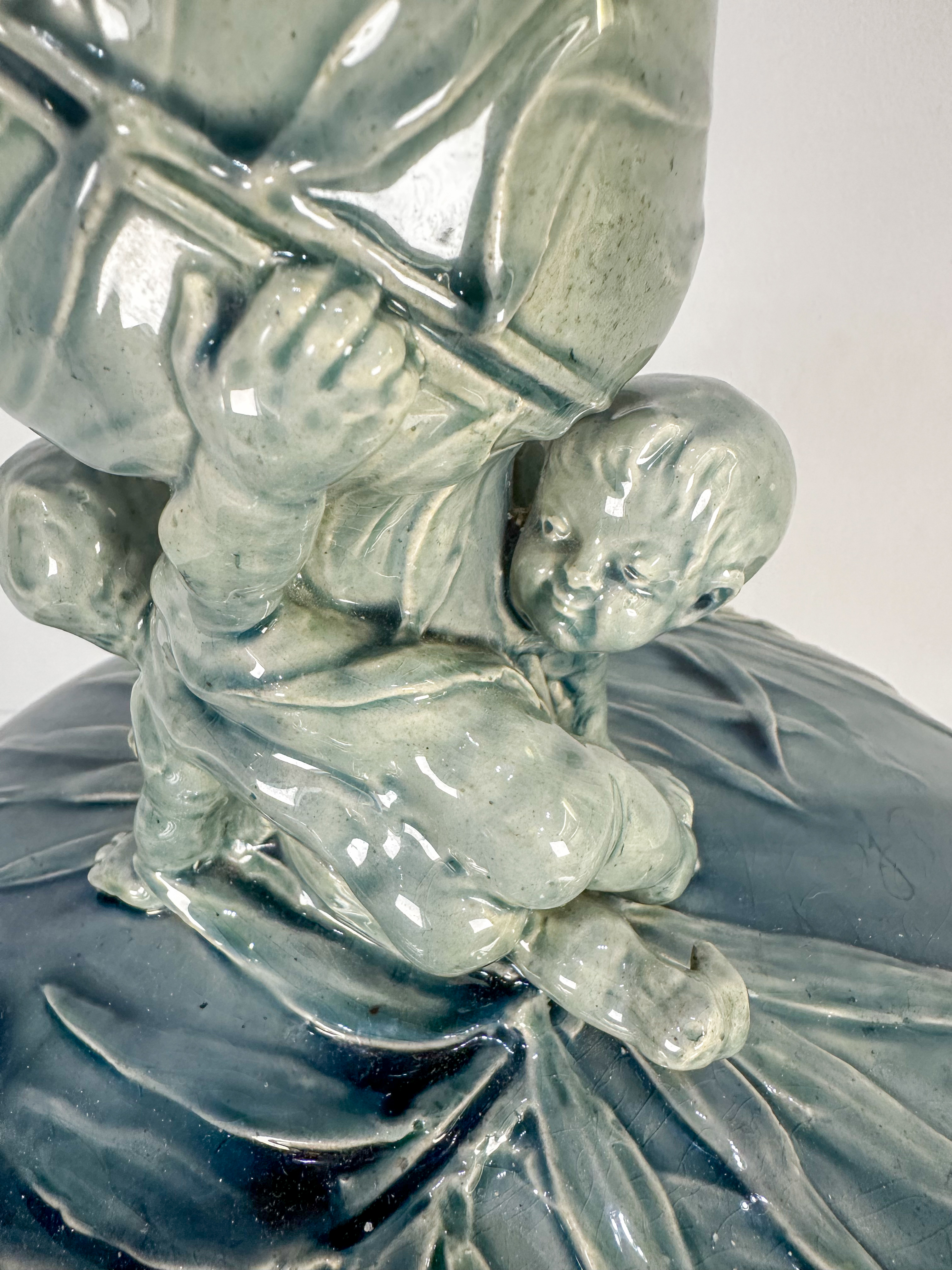 IMG_9461aurore morisse affaire conclue vase céramique céladon putti fleurs porte cierge 19e siècle laiton doré bronze collection vintage décoration