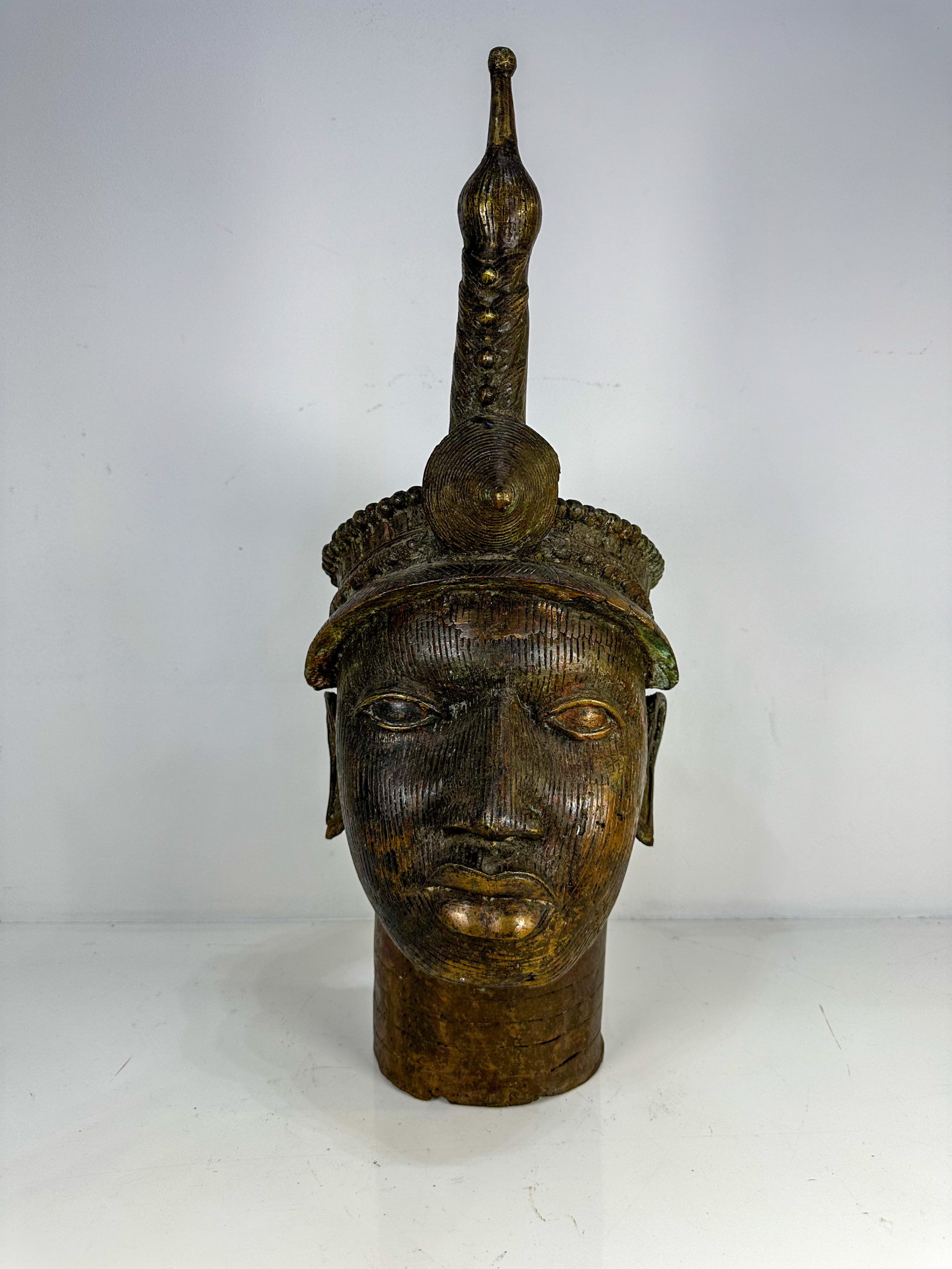 Sculpture• Tête en bronze