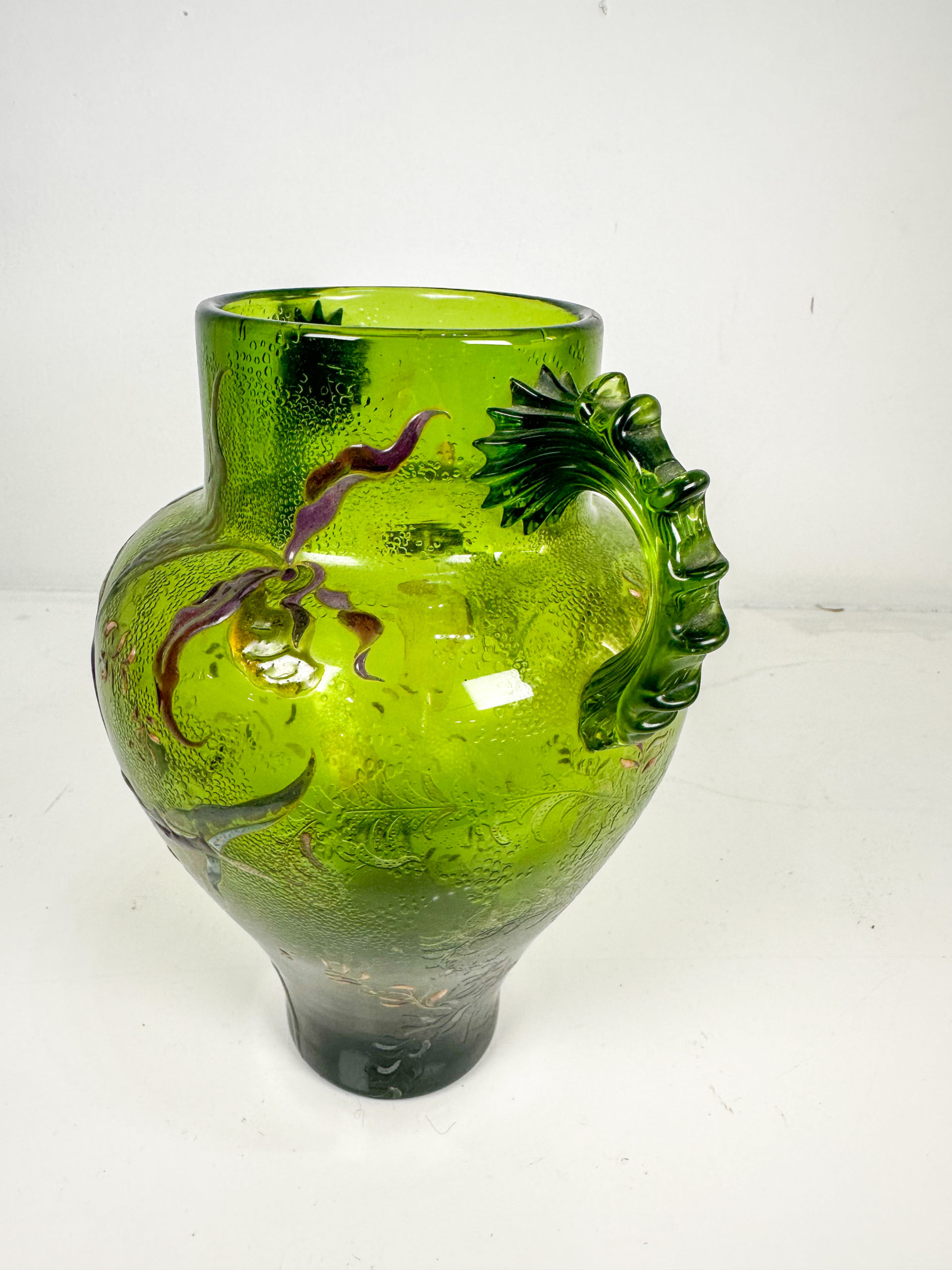 IMG_9833aurore morisse affaire conclue vase verrerie gallé emile art nouveau france rare vert fleurs collection investissement