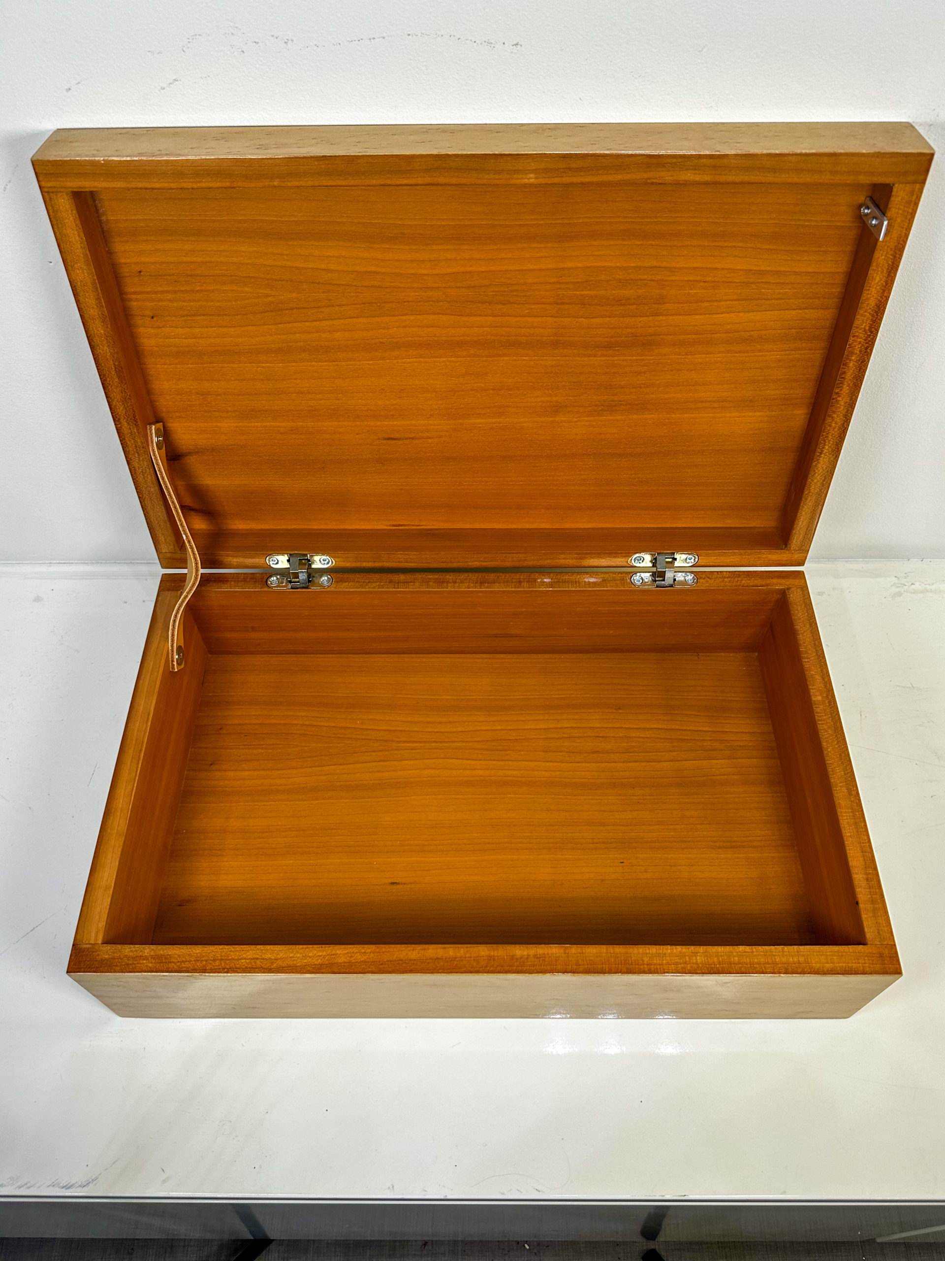 IMG_9867aurore morisse affaire conclue coffret pièce unique éric cornet ébéniste loup miroir boîte à bijoux décoration rangement