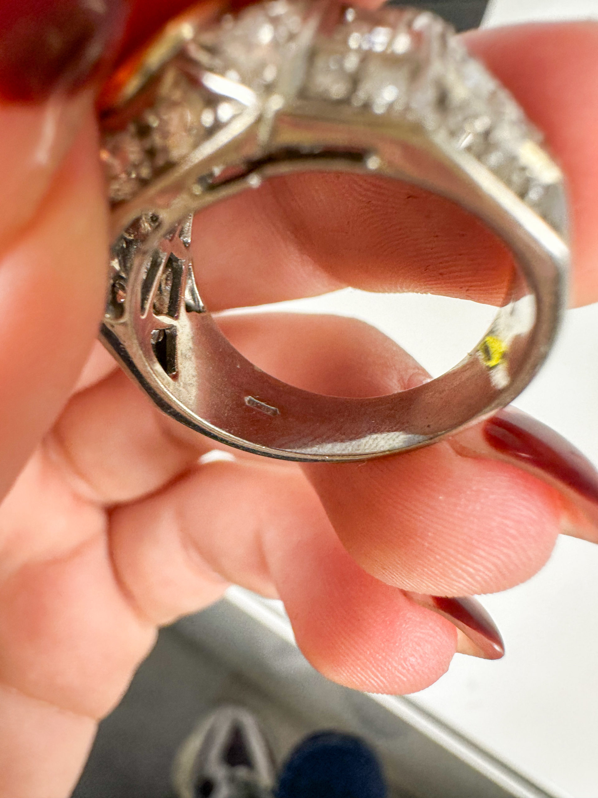 IMG_0003aurore morisse affaire conclue bijoux rubis diamants vintage seconde main art deco ancien 20e siècle héritage collection accessoire