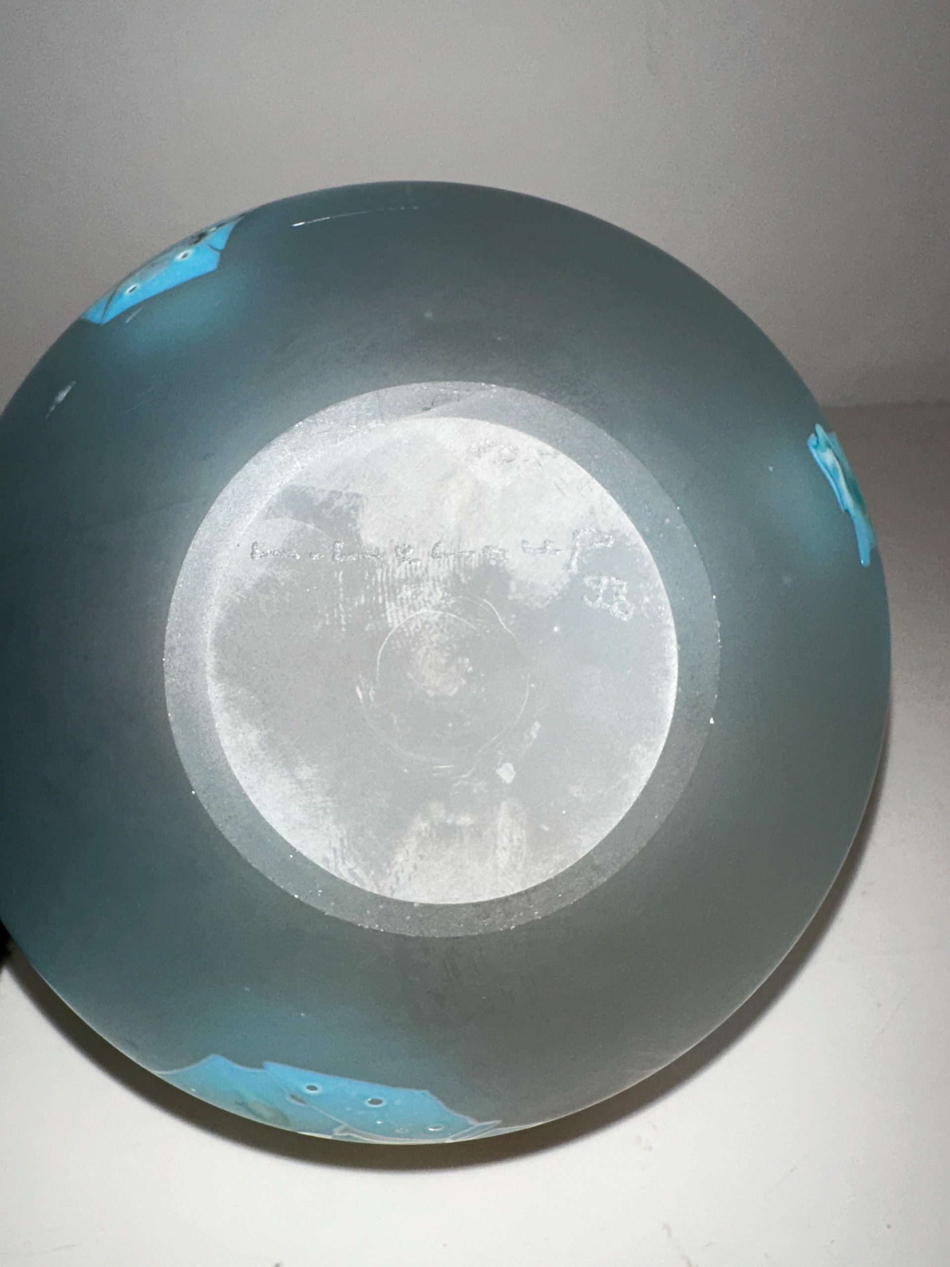 IMG_0337aurore morisse affaire conclue louis leloup verrerie vase bleu décoration val saint lambert liège belgique 20e siècle décoration collectionneur occasion