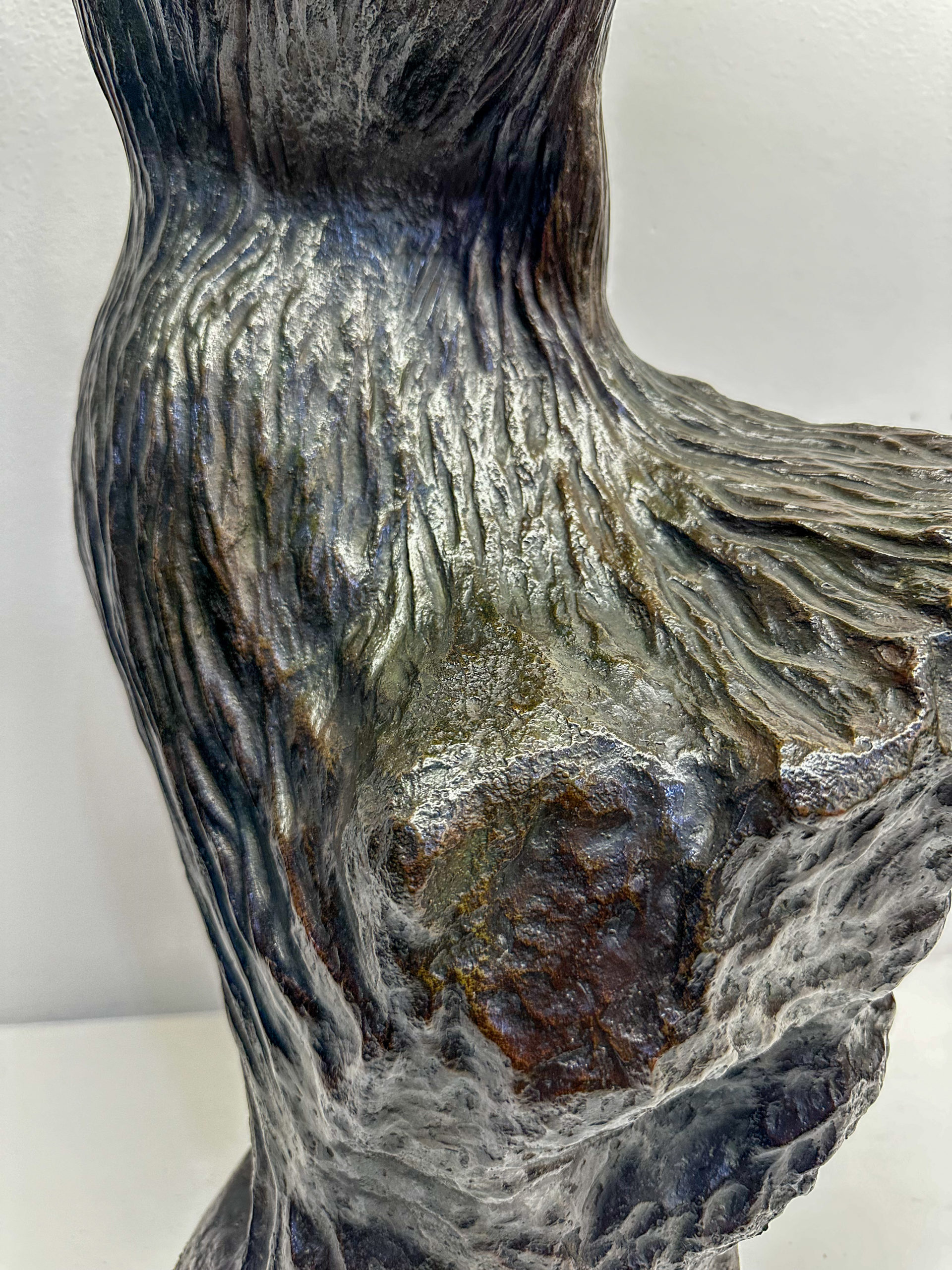 IMG_0827aurore morisse affaire conclue sculpture bronze grand format jean philippe richard france contemporain moderne femme minimaliste poétique décoration collection