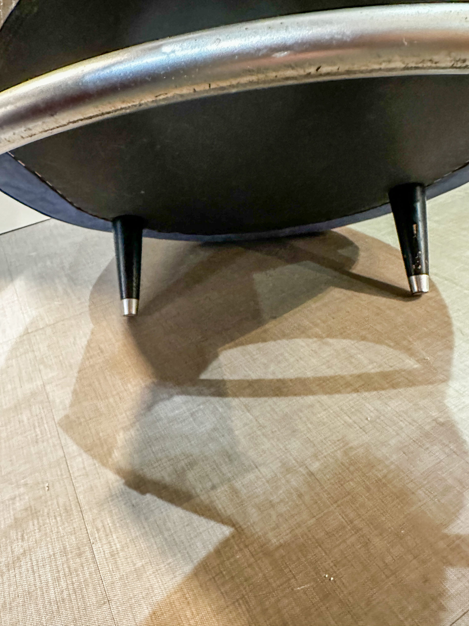 IMG_0840aurore morisse affaire conclue mobilier fauteuil angle ligne roset design france 20e siècle 21e siècle bleu tissu décoration intérieur