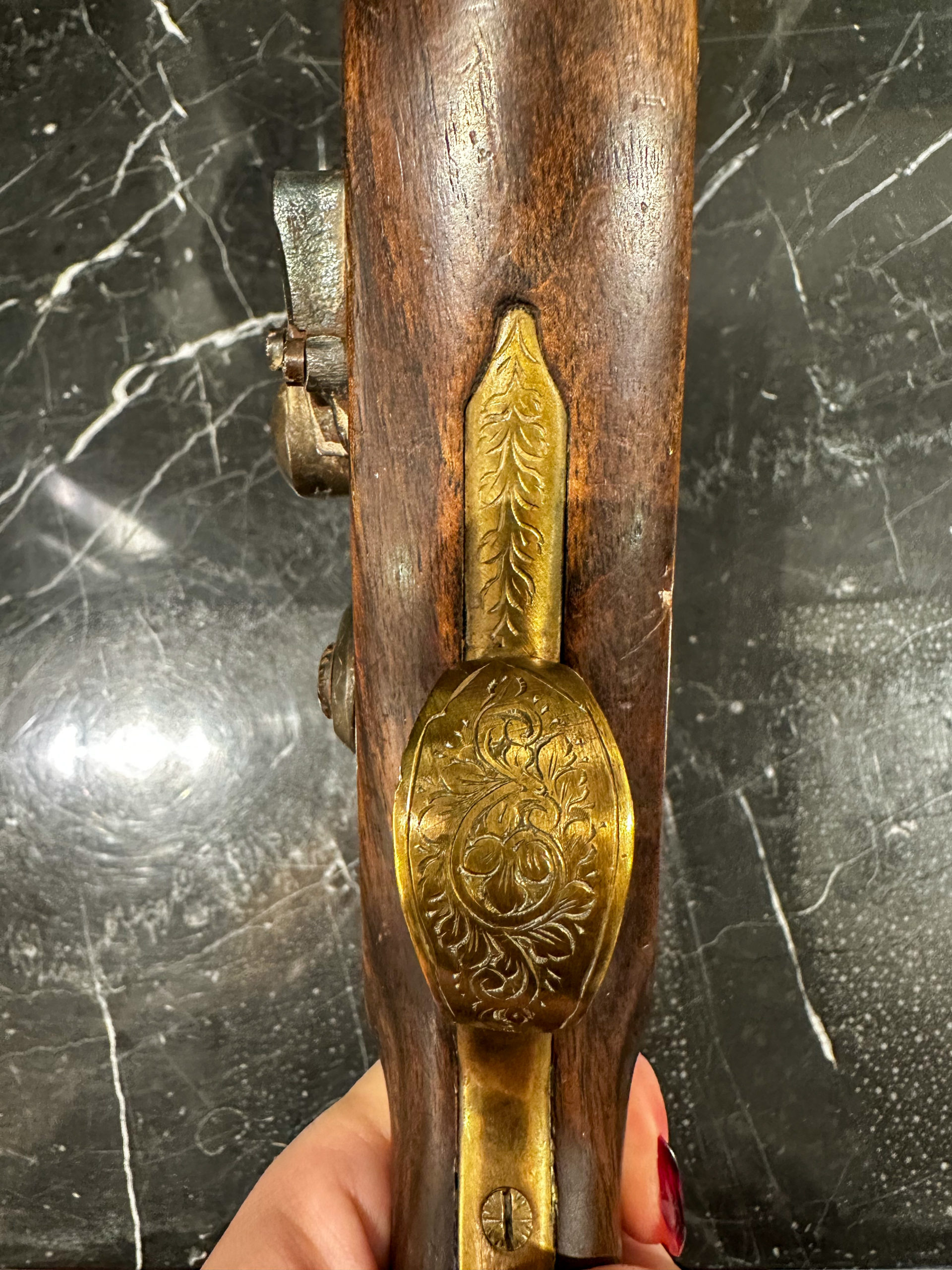 IMG_0886aurore morisse affaire conclue objets d&rsquo;art pistolet percussion lefaucheux liège armes à feu ancien collection collectionneur investissement