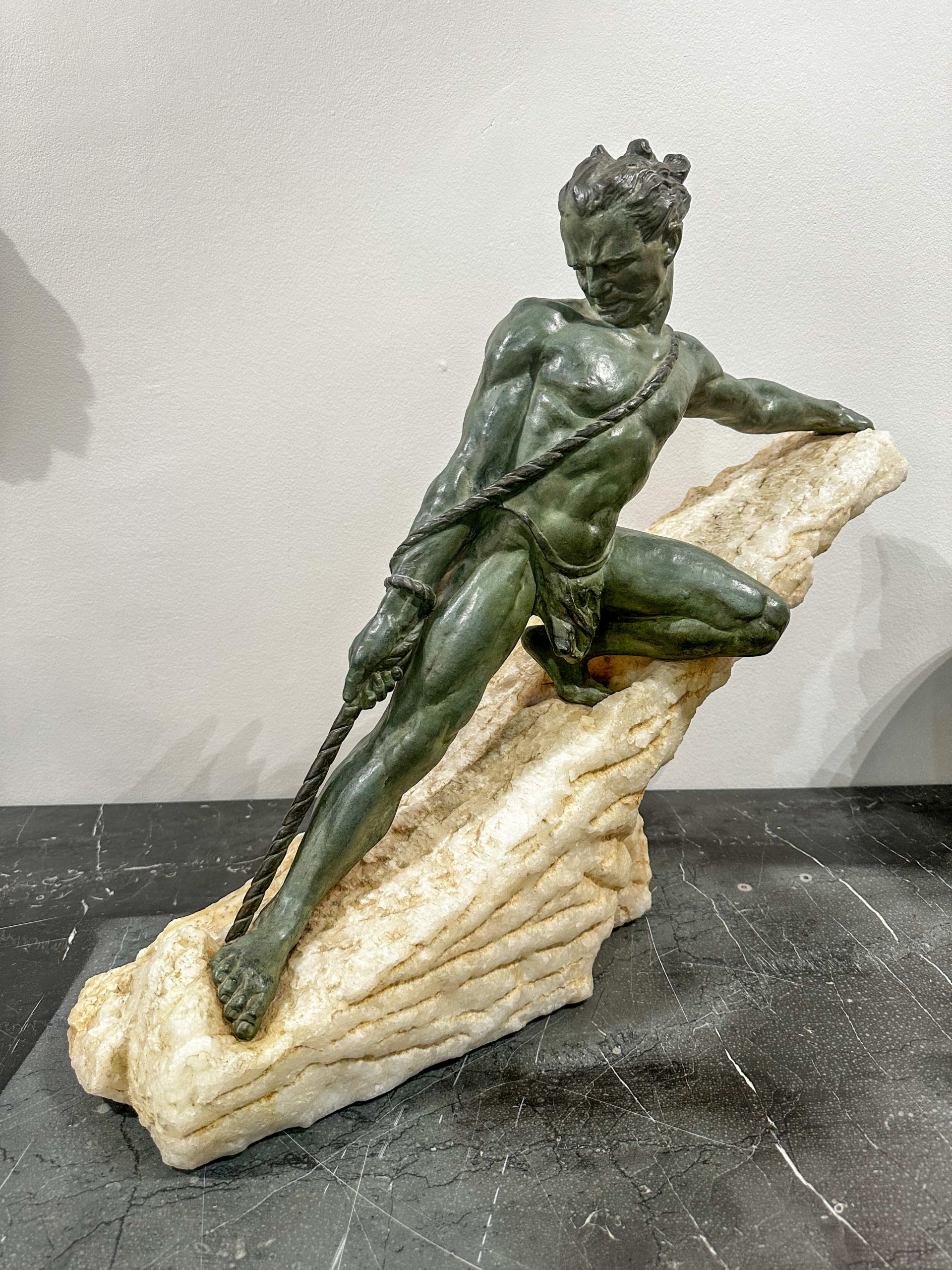 🛑 Sculpture• René Papa