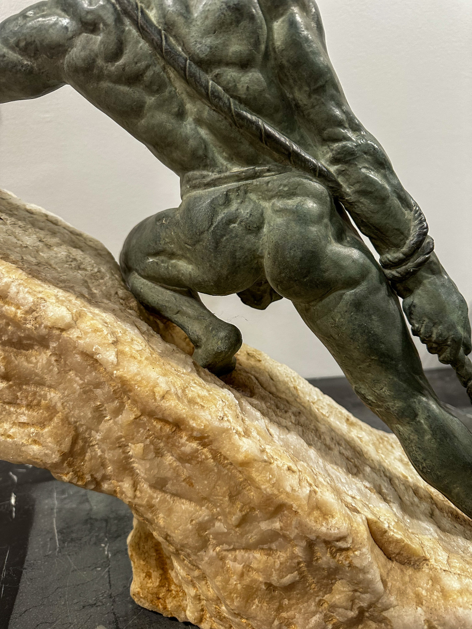 IMG_0919aurore morisse affaire conclue sculpture art déco bronze pierre raphael papa années 30 20e siècle grand format collection collectionneur