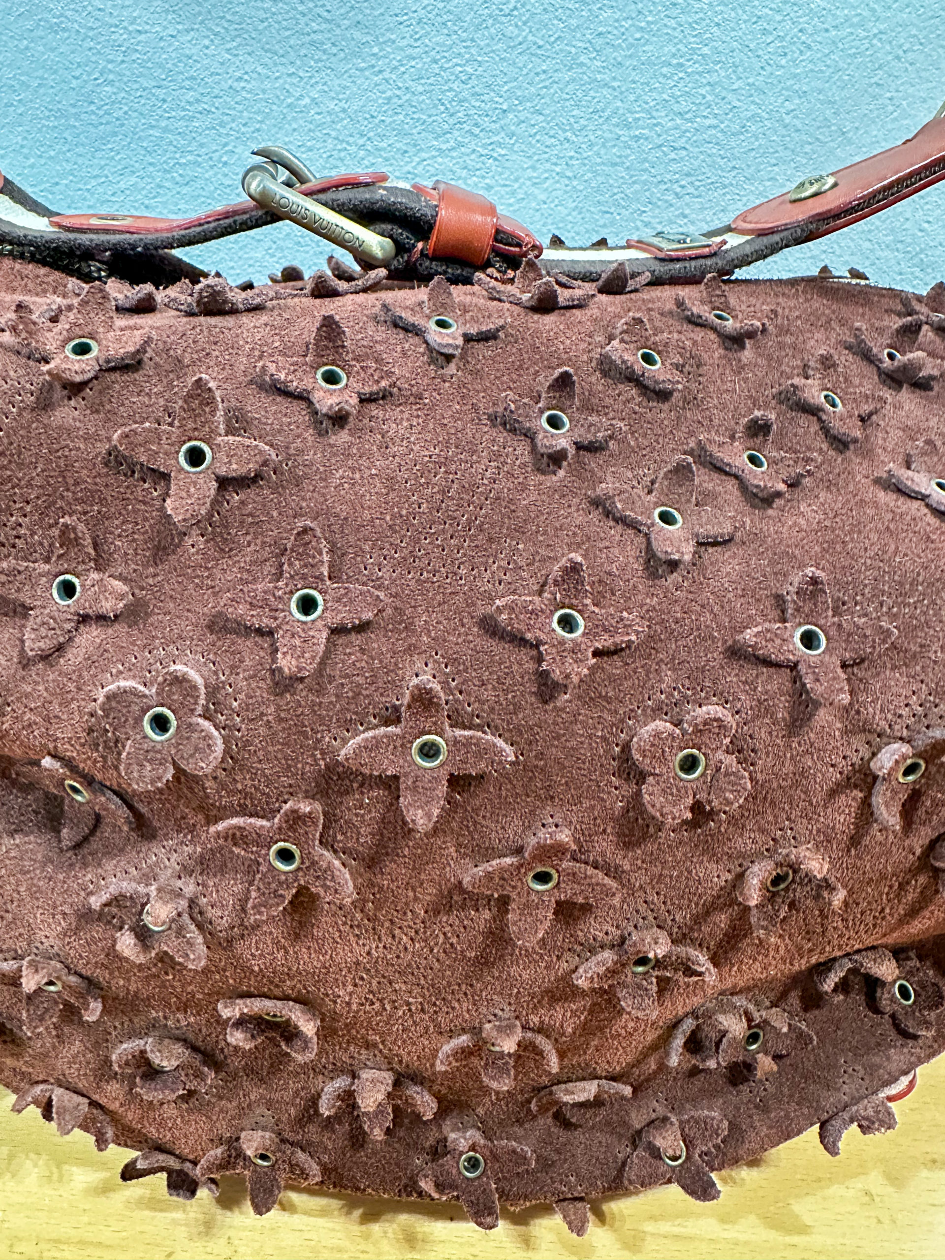 IMG_1424aurore morisse affaire conclue maroquinerie louis vuitton luxe france daim fleurs années 20 bordeaux mode accessoires