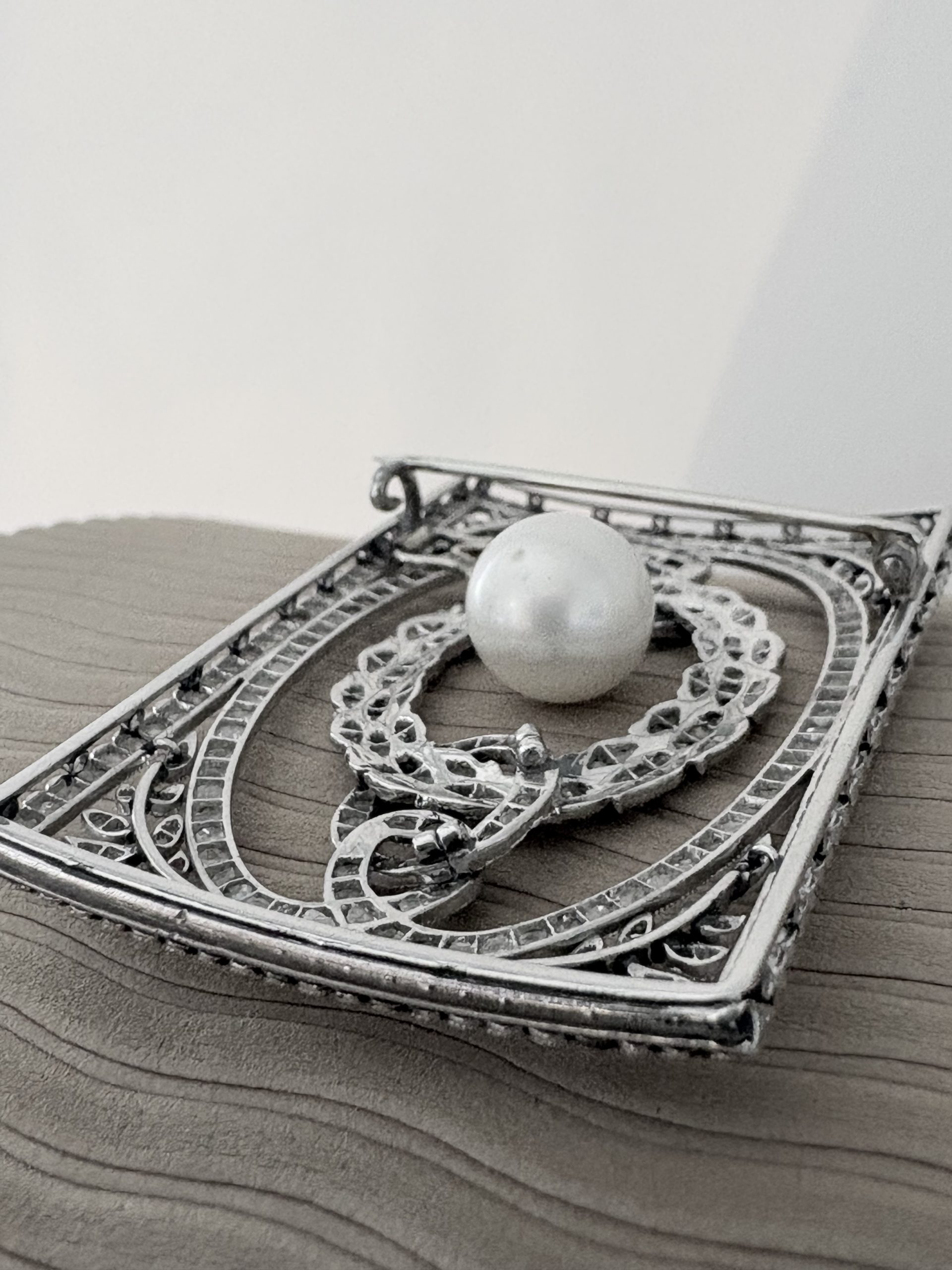 Broche-ancienne-or-platine-diamant-perle-Art-déco-Aurore_morisse_bijoux7